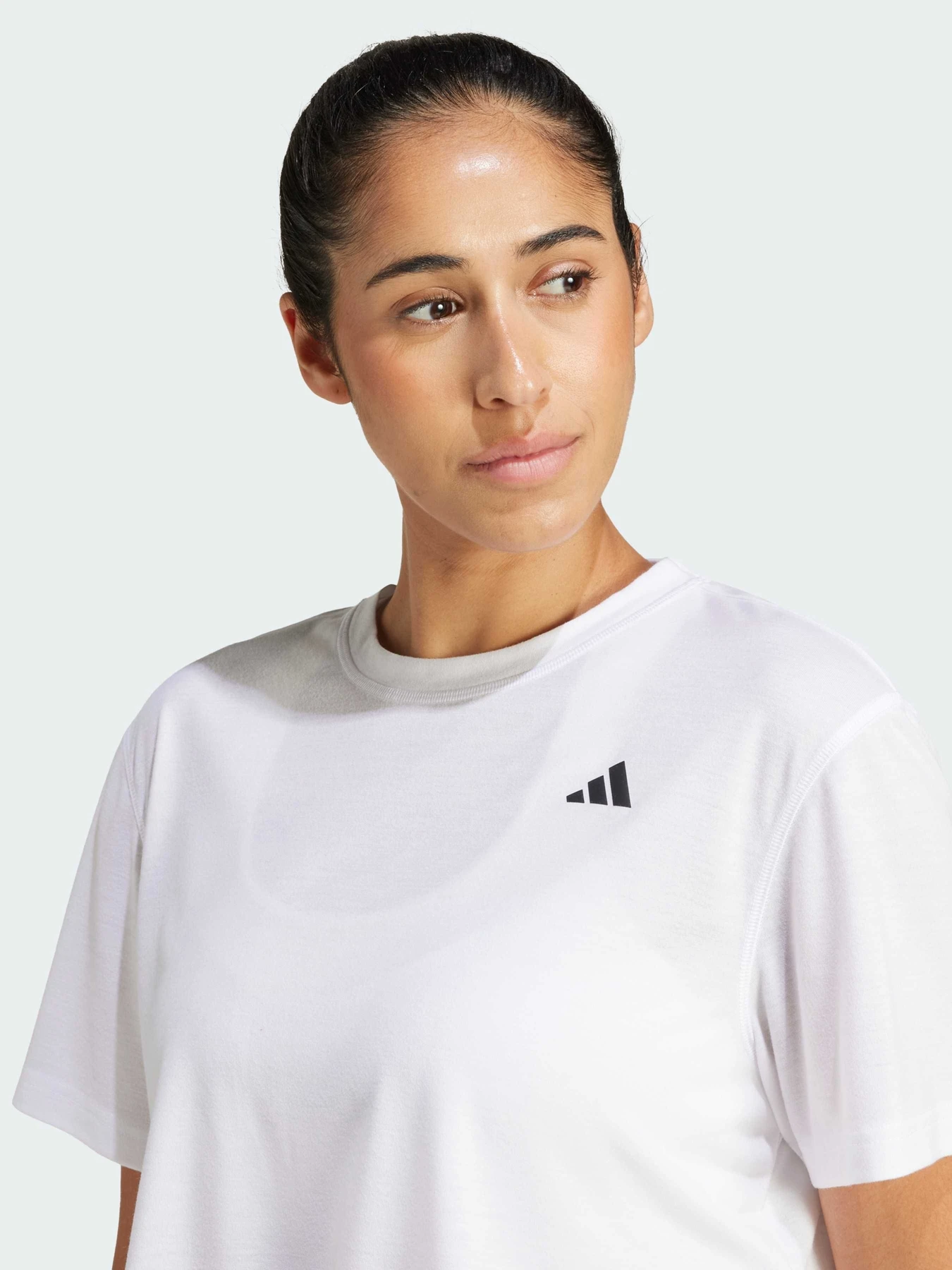 Футболки и поло Adidas модель JC9556 Футболки и поло Adidas модель JC9556 Фото