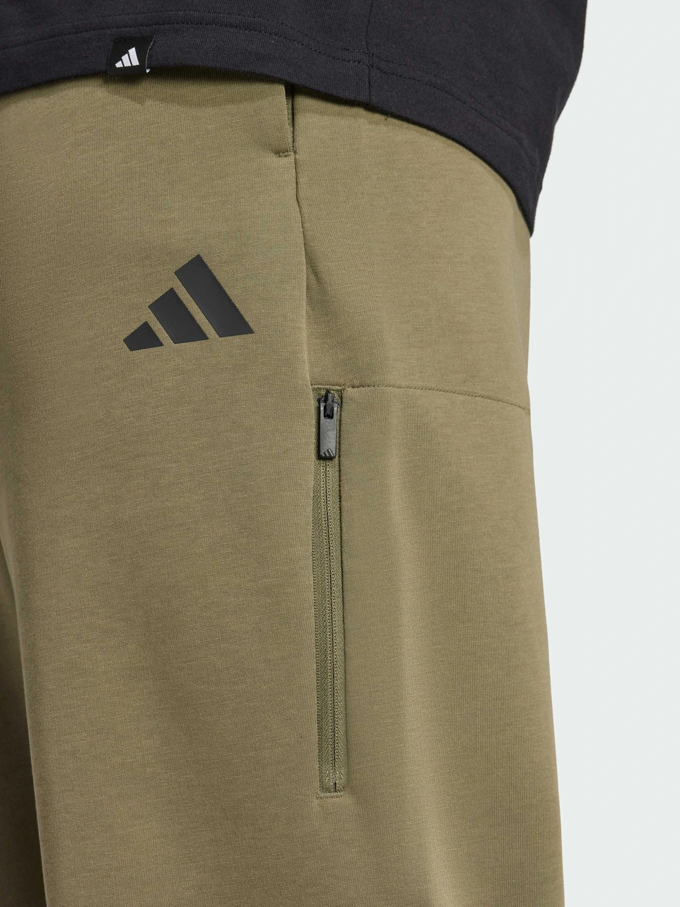 Брюки Adidas 3 Stripes модель JD4891 Брюки Adidas 3 Stripes модель JD4891 Фото