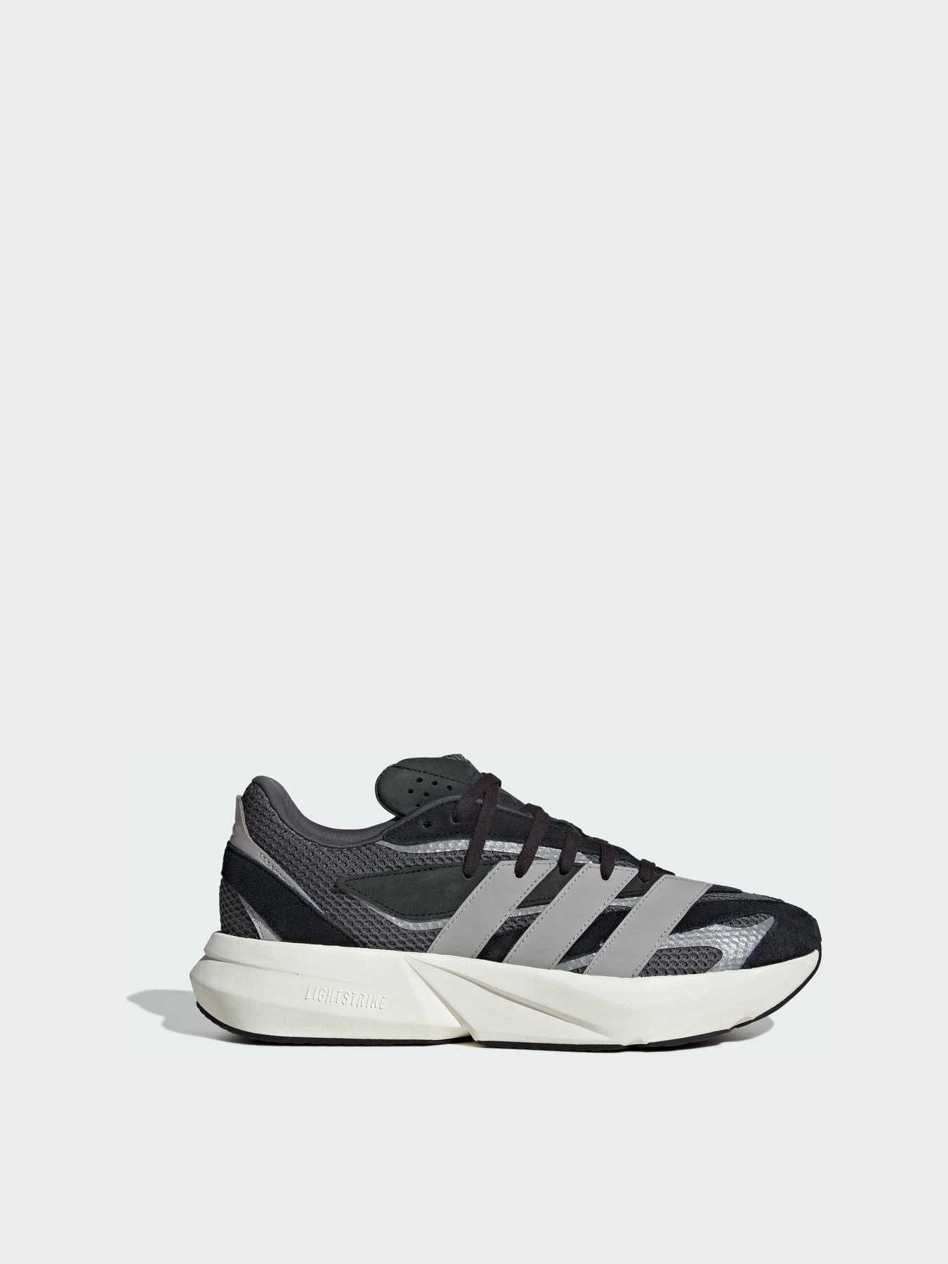 Кроссовки Adidas модель JH6943 Кроссовки Adidas модель JH6943 Фото