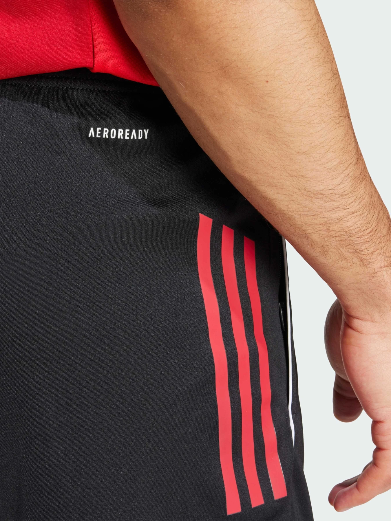 Шорты Adidas Tiro модель JI6491 Фото
