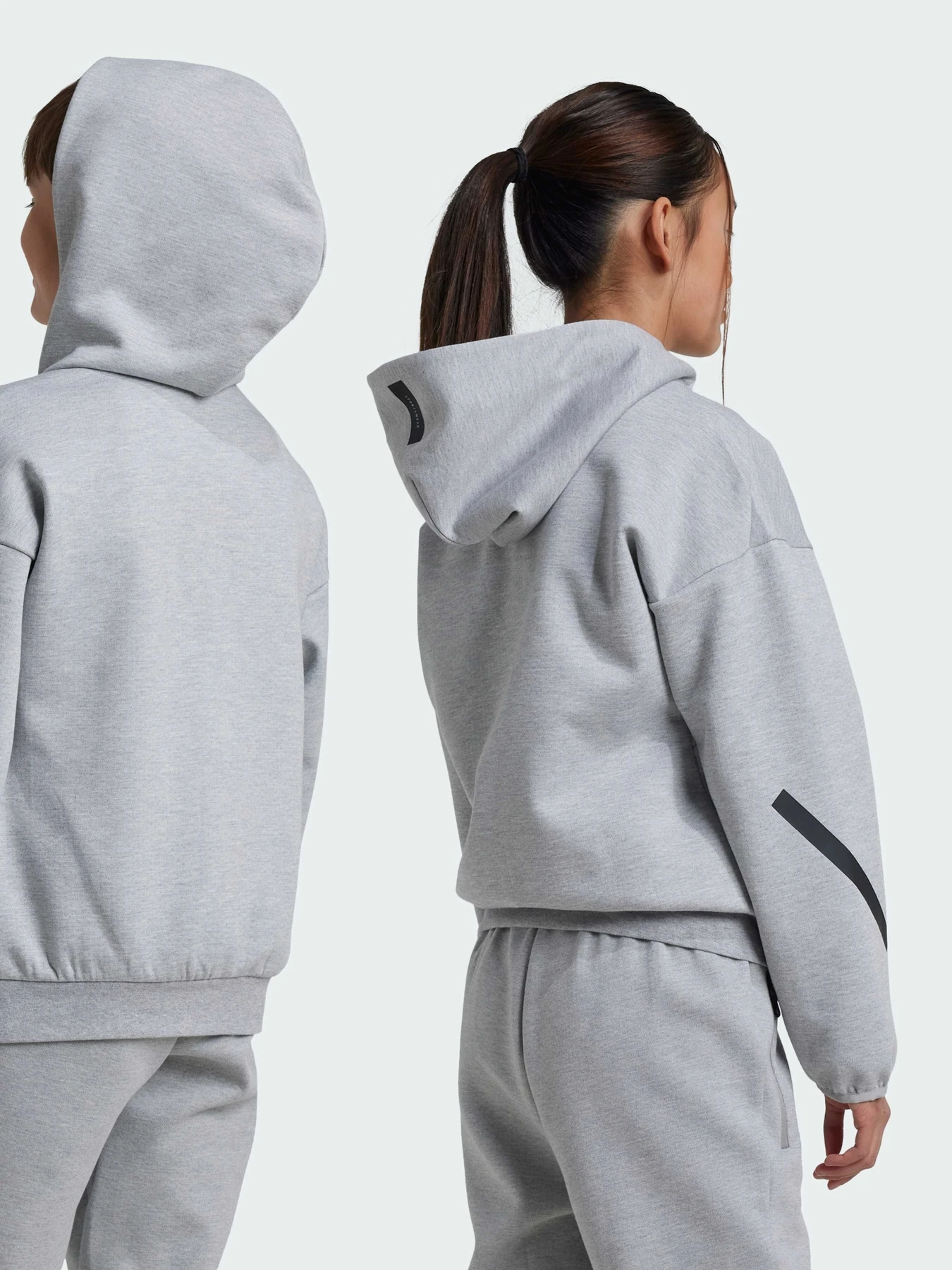 Худи и свитшоты Adidas ZNE модель JI7548 Фото
