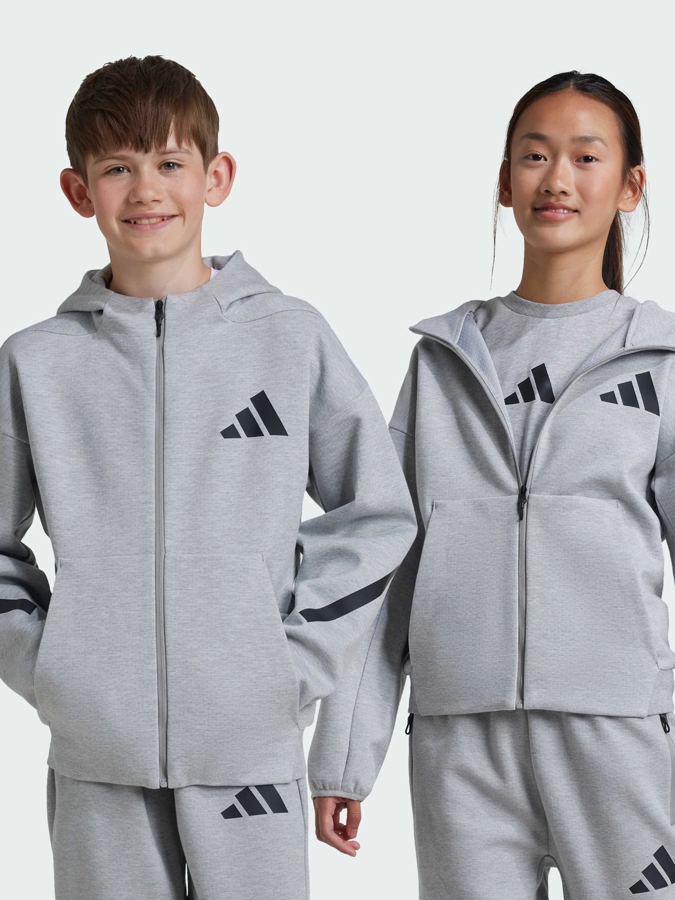 Худи и свитшоты Adidas ZNE модель JI7548 Фото