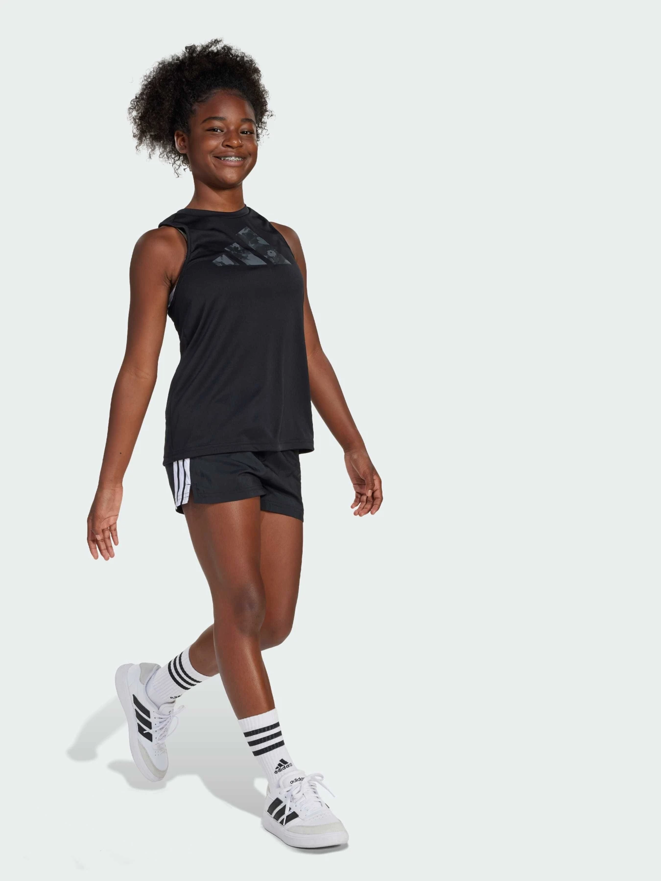 Шорты Adidas модель JJ5038 Фото