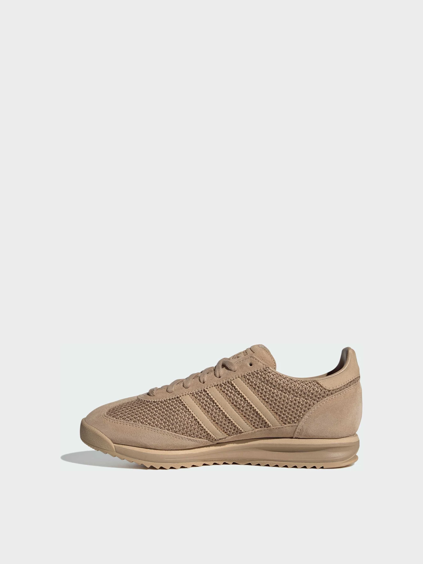 Кроссовки Adidas модель JH5104 Кроссовки Adidas модель JH5104 Фото