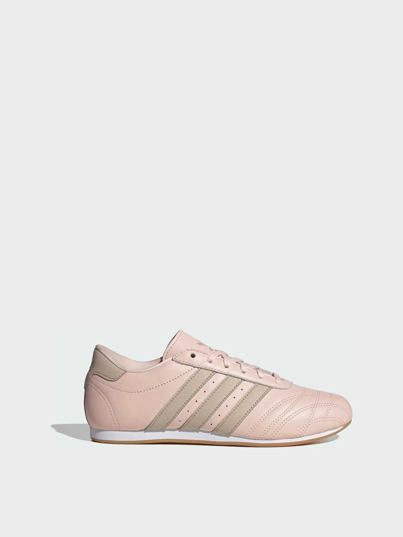 Кроссовки Adidas модель JS0304 Кроссовки Adidas модель JS0304 Фото