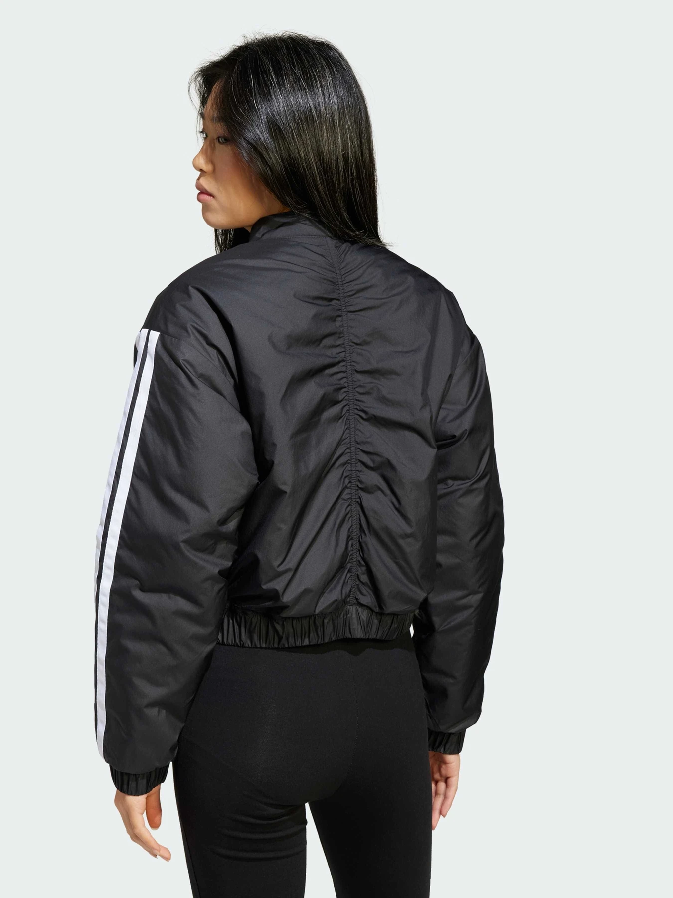 Куртки и дубленки Adidas модель JD1296 Фото