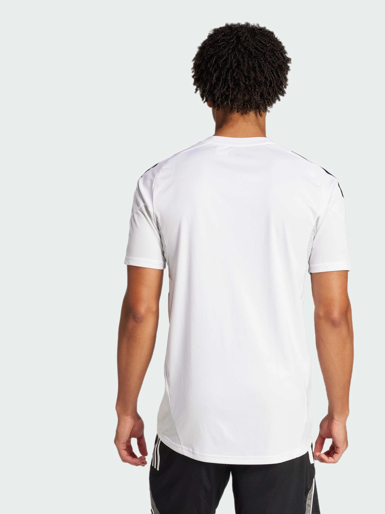 Футболки і поло Adidas Tiro модель JJ1519 Футболки і поло Adidas Tiro модель JJ1519 Фото