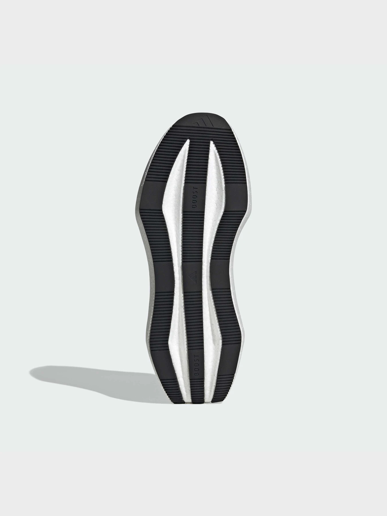 Кроссовки Adidas модель JR7931 Кроссовки Adidas модель JR7931 Фото