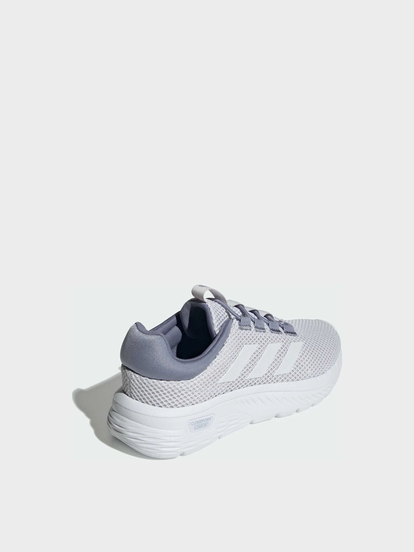 Кроссовки Adidas модель IH6048 Кроссовки Adidas модель IH6048 Фото