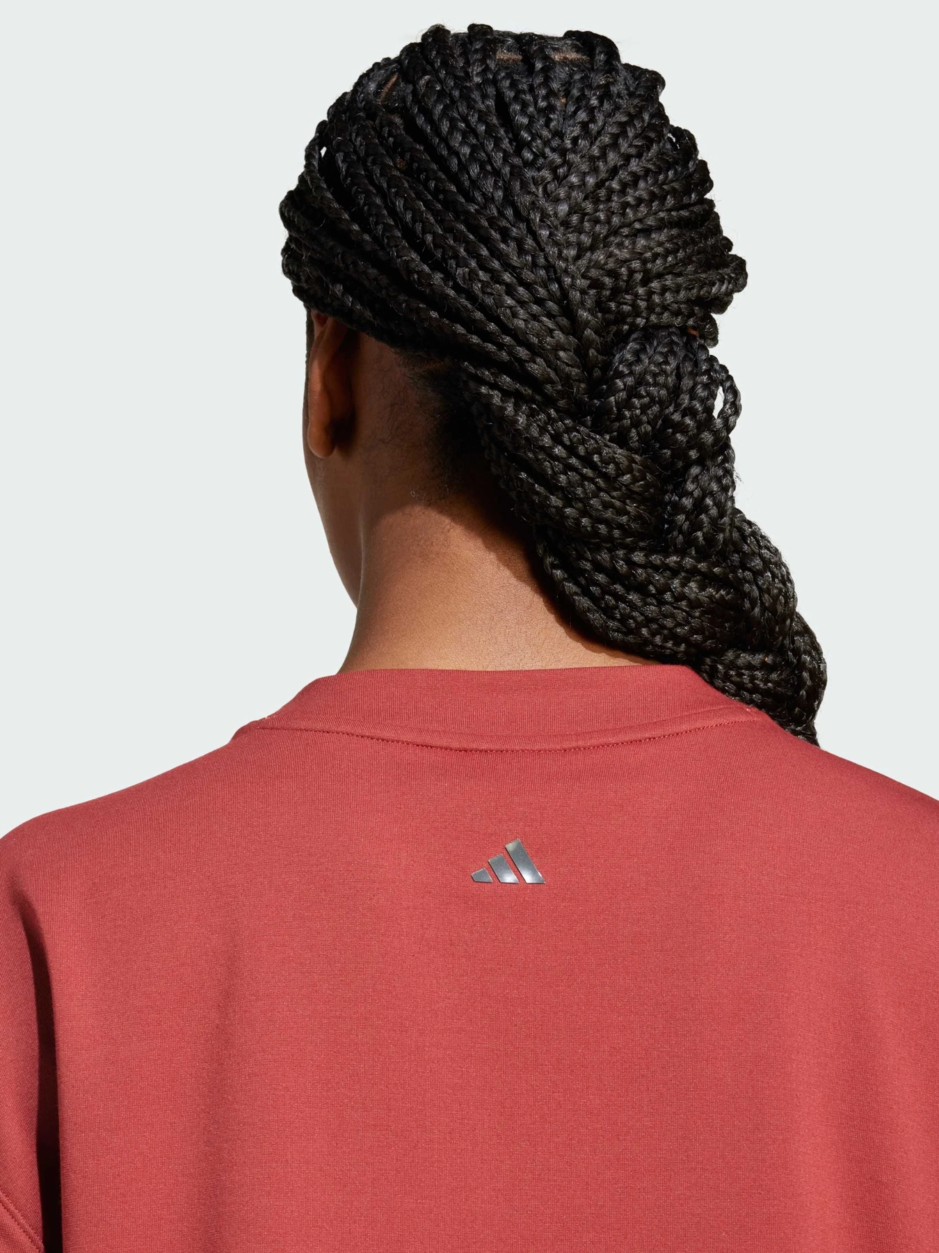 Худи и свитшоты Adidas модель JD4213 Худи и свитшоты Adidas модель JD4213 Фото