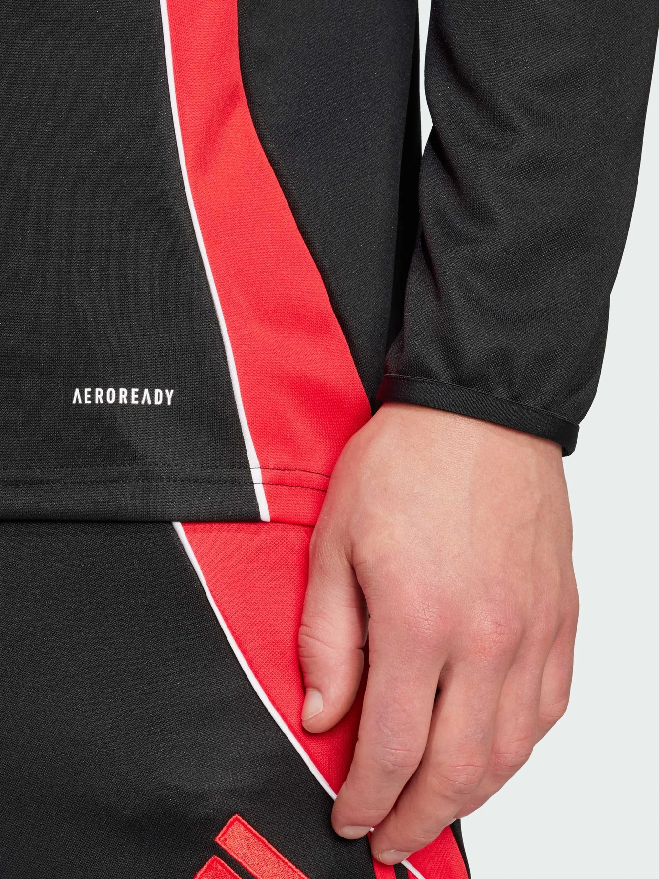 Худи и свитшоты Adidas Tiro модель JN4565 Худи и свитшоты Adidas Tiro модель JN4565 Фото