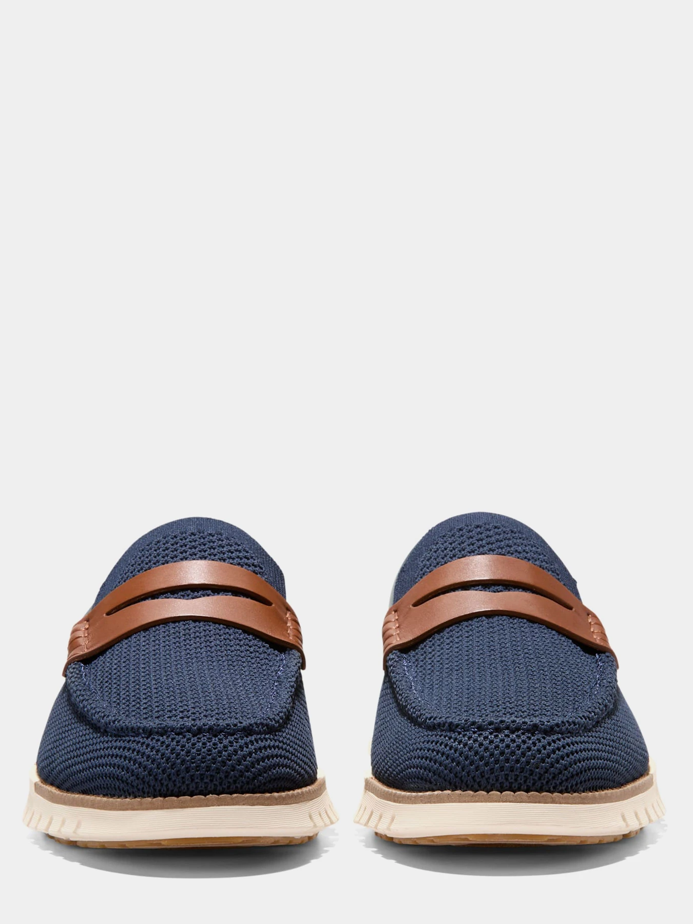 Туфли и лоферы Cole Haan модель C40546 Фото