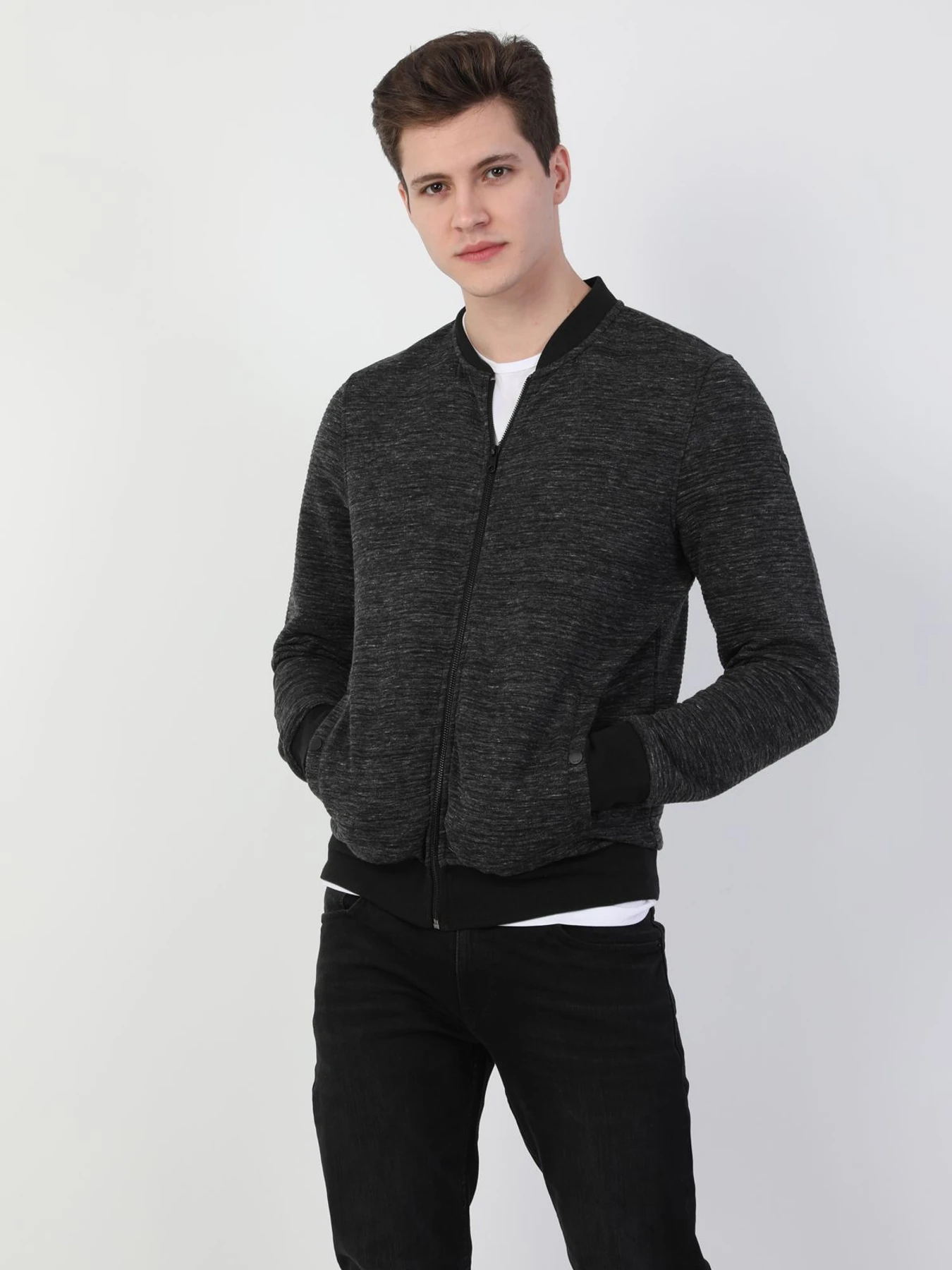Худи и свитшоты Colin’s модель CL1046300_Q1.V1_ANM Фото