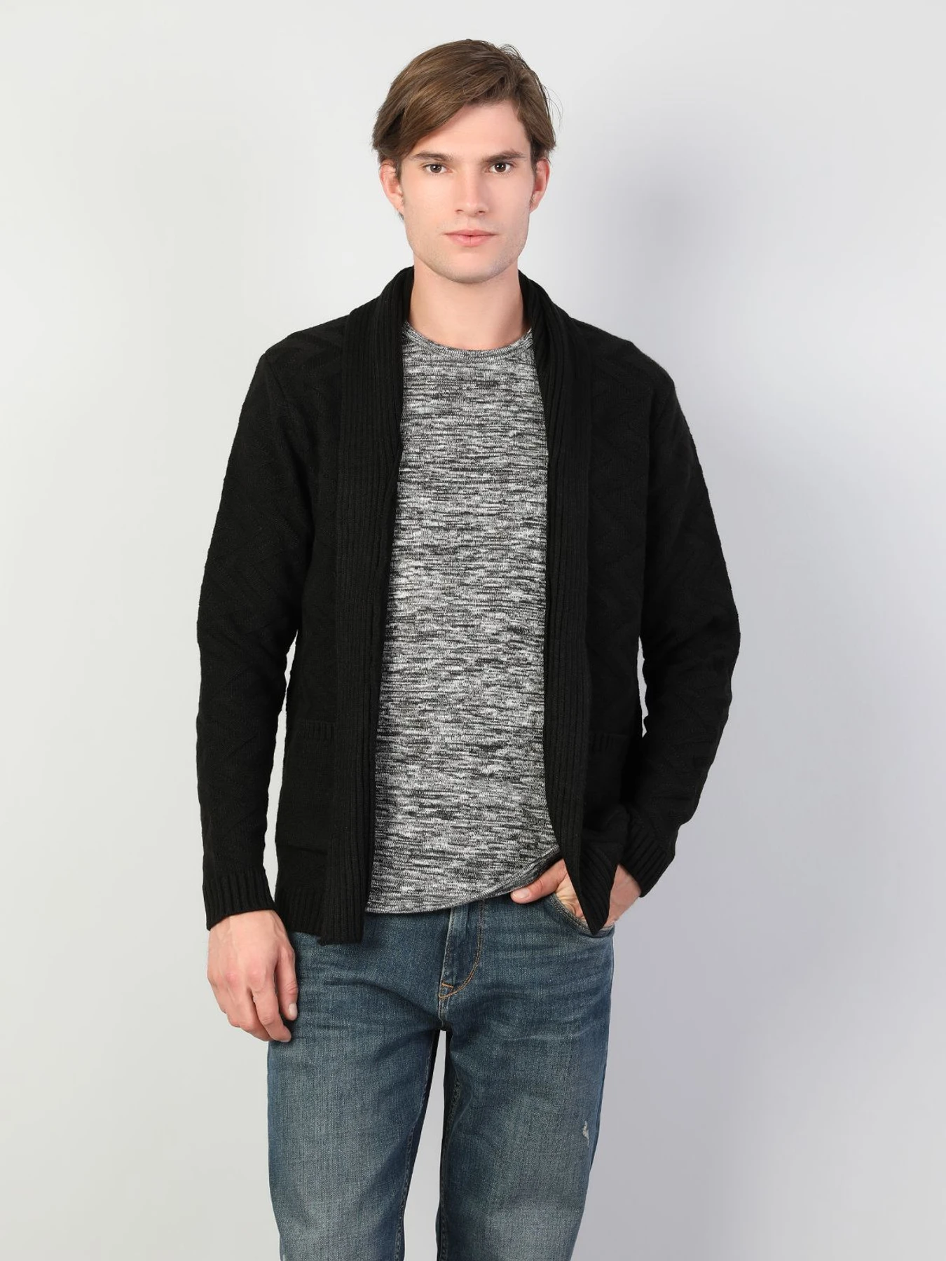 Худи и свитшоты Colin’s модель CL1045874_Q1.V1_BLK Фото