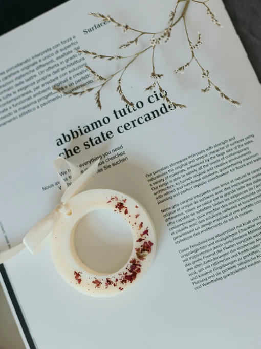 Ароматическое саше кольцо "Пион", аромат - сухоцветы (Пион), из натурального соевого воска Candle Design модель 160.2024 Фото