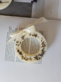 Аромасаше "Лавандовое кольцо", аромат - сушеные цветы (Лаванда), из натурального соевого воска Candle Design модель 160.2015 Фото