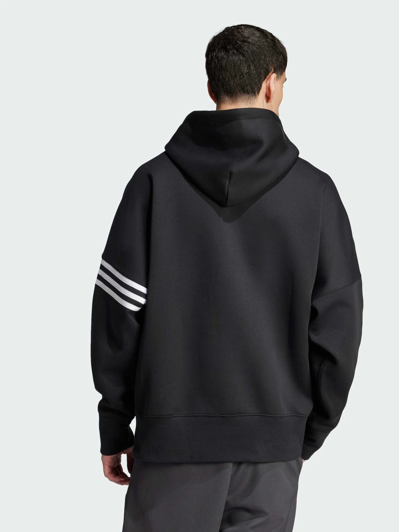 Худі та світшоти Adidas Adicolor модель JC9937 Фото