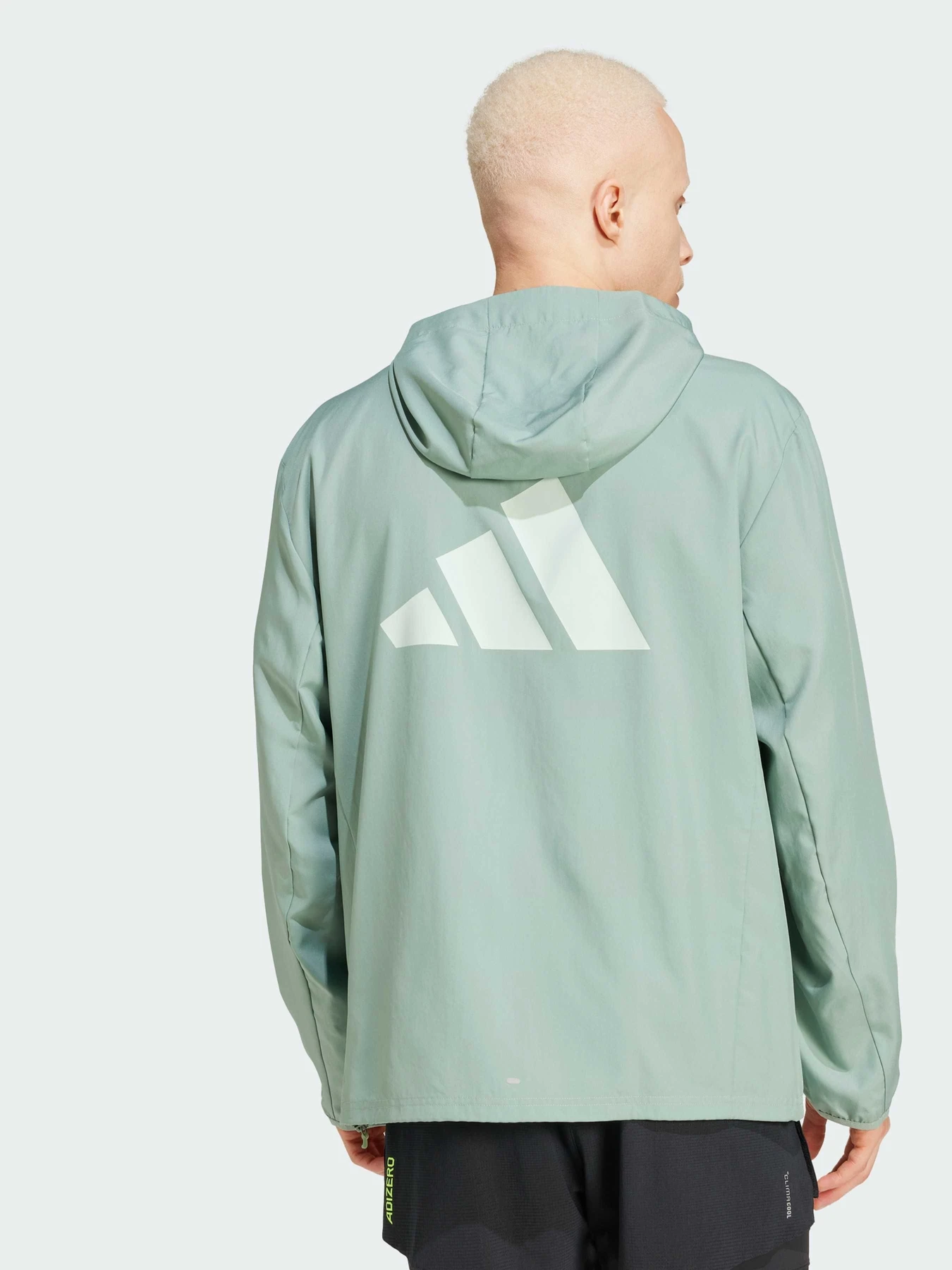 Куртки та дублянки Adidas модель JD2331 Куртки та дублянки Adidas модель JD2331 Фото