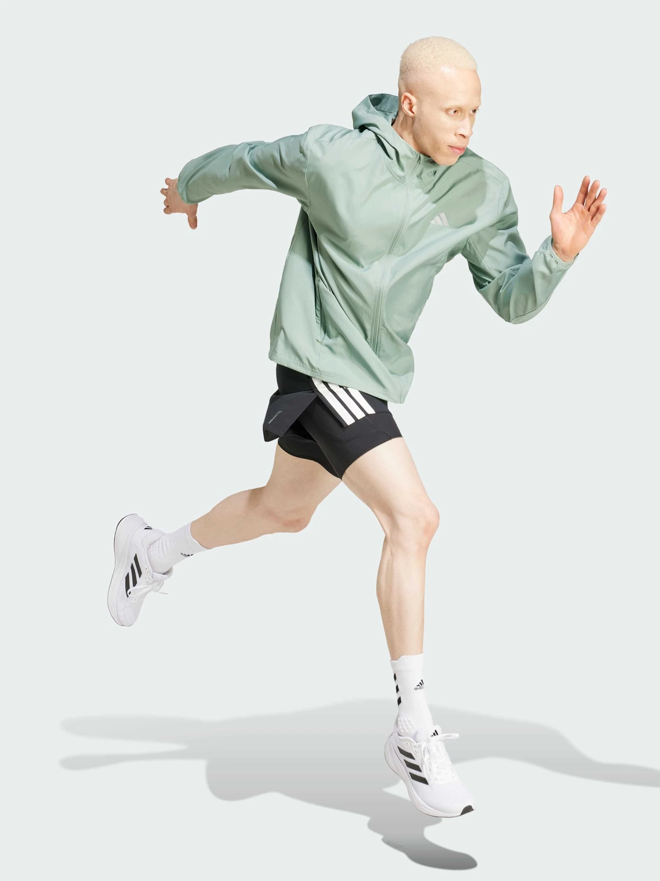 Куртки та дублянки Adidas модель JD2331 Куртки та дублянки Adidas модель JD2331 Фото