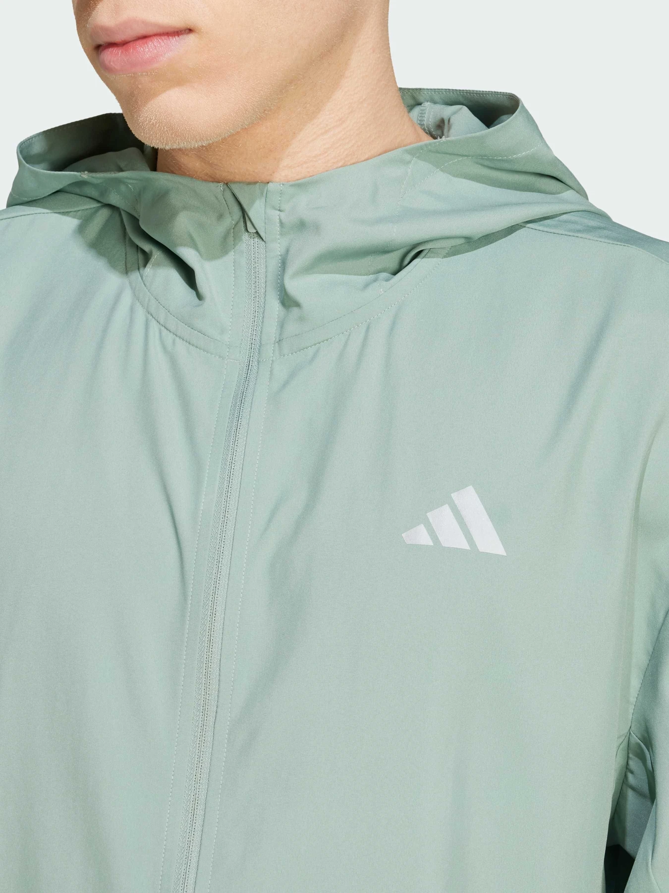 Куртки та дублянки Adidas модель JD2331 Куртки та дублянки Adidas модель JD2331 Фото