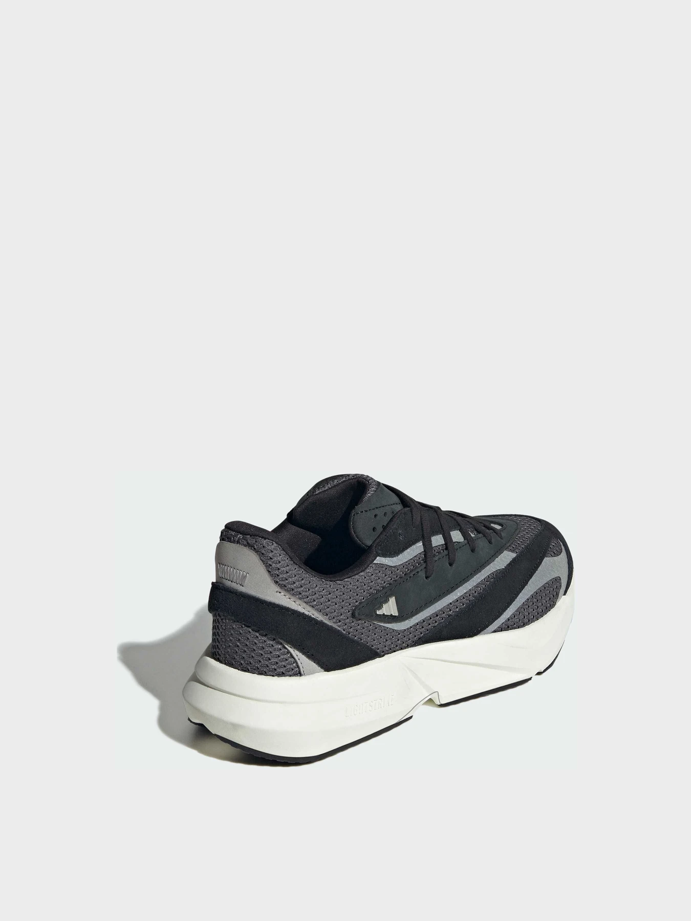 Кросівки Adidas модель JH6959 Кросівки Adidas модель JH6959 Фото