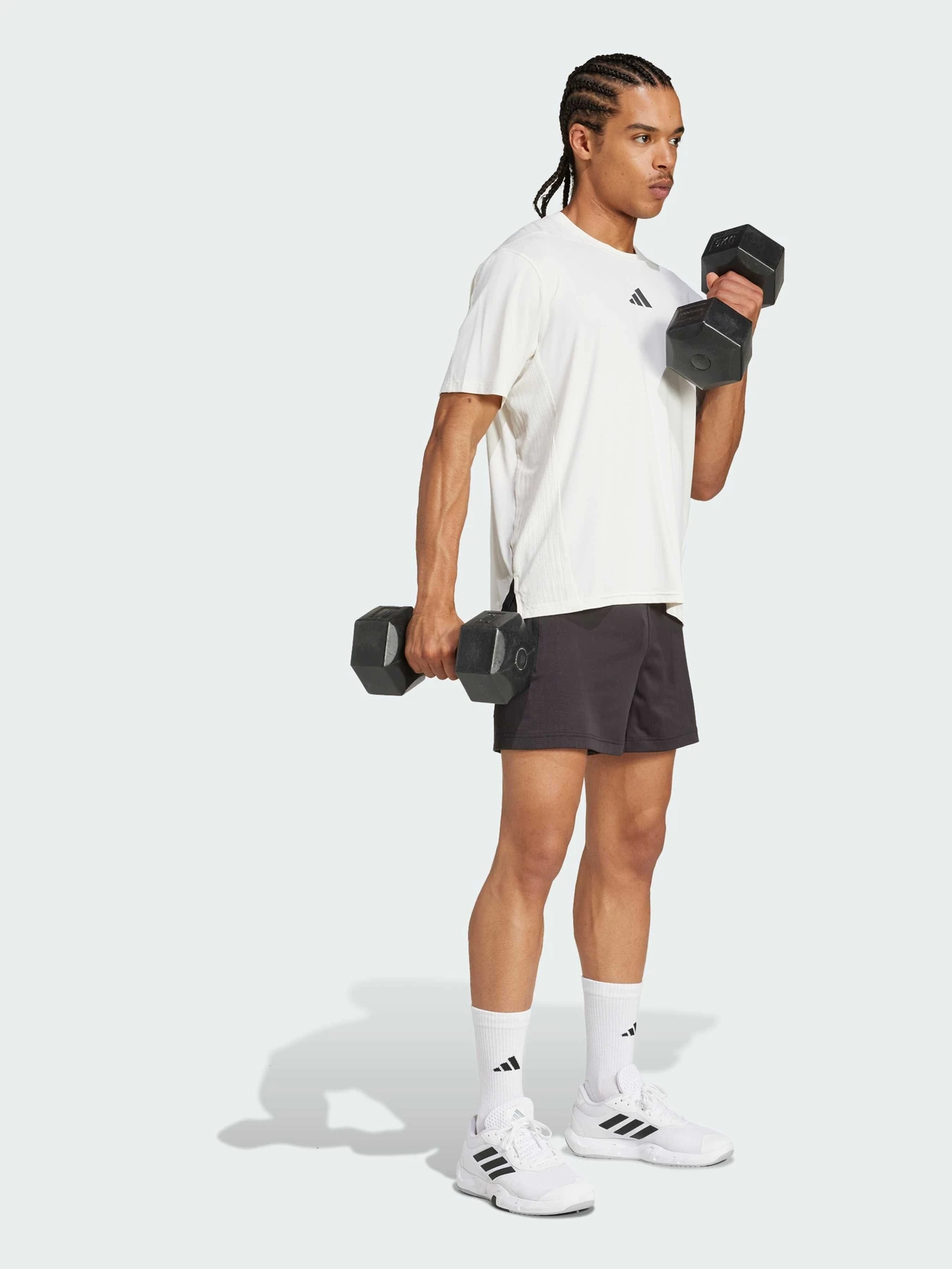Футболки и поло Adidas модель JE5746 Футболки и поло Adidas модель JE5746 Фото
