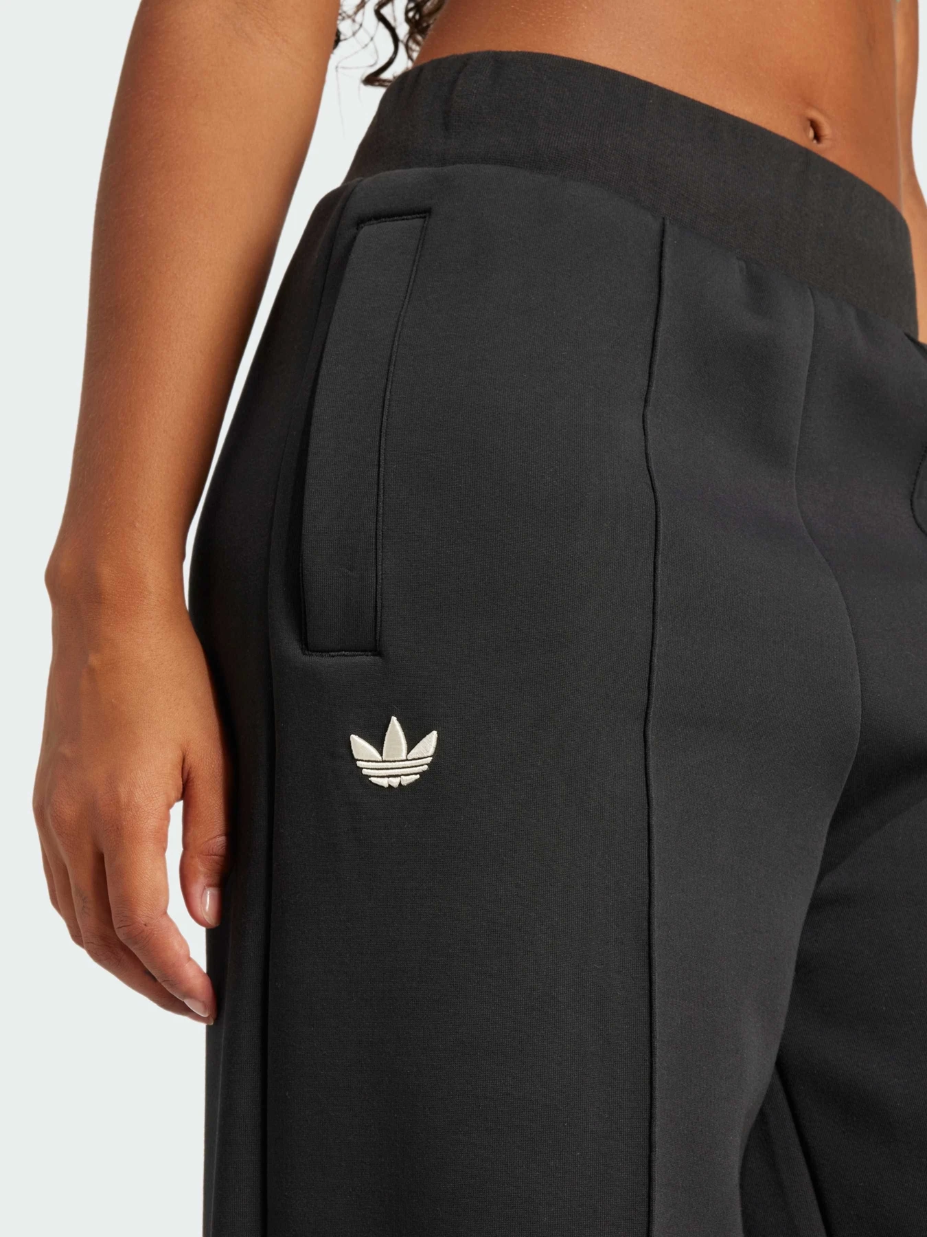 Брюки Adidas Adicolor модель JI8516 Фото