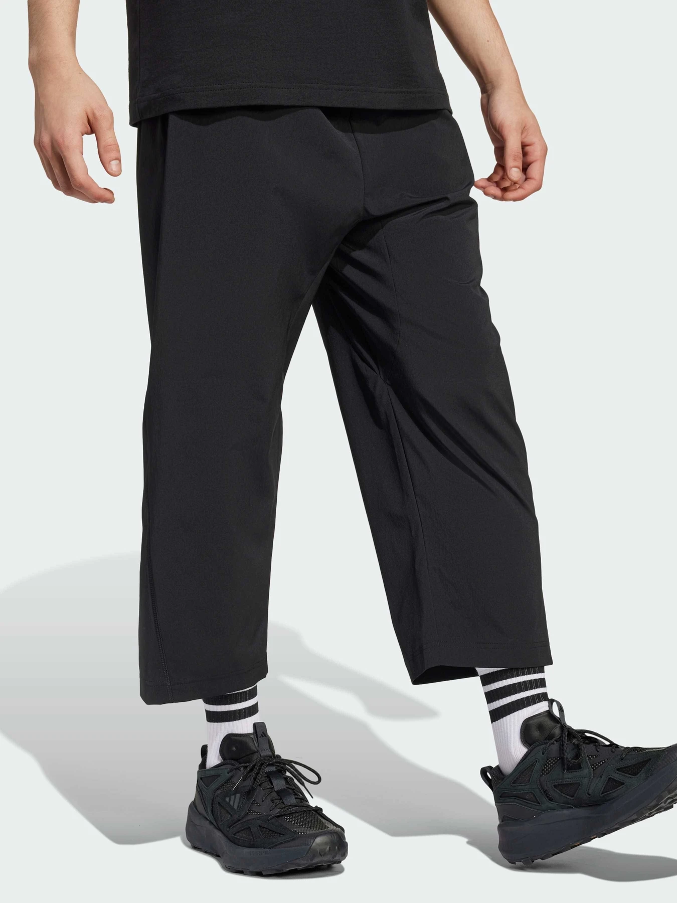 Брюки Adidas модель JF3273 Брюки Adidas модель JF3273 Фото