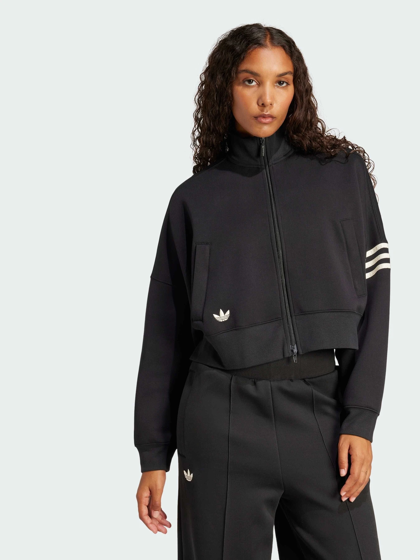 Худи и свитшоты Adidas модель JI8495 Фото