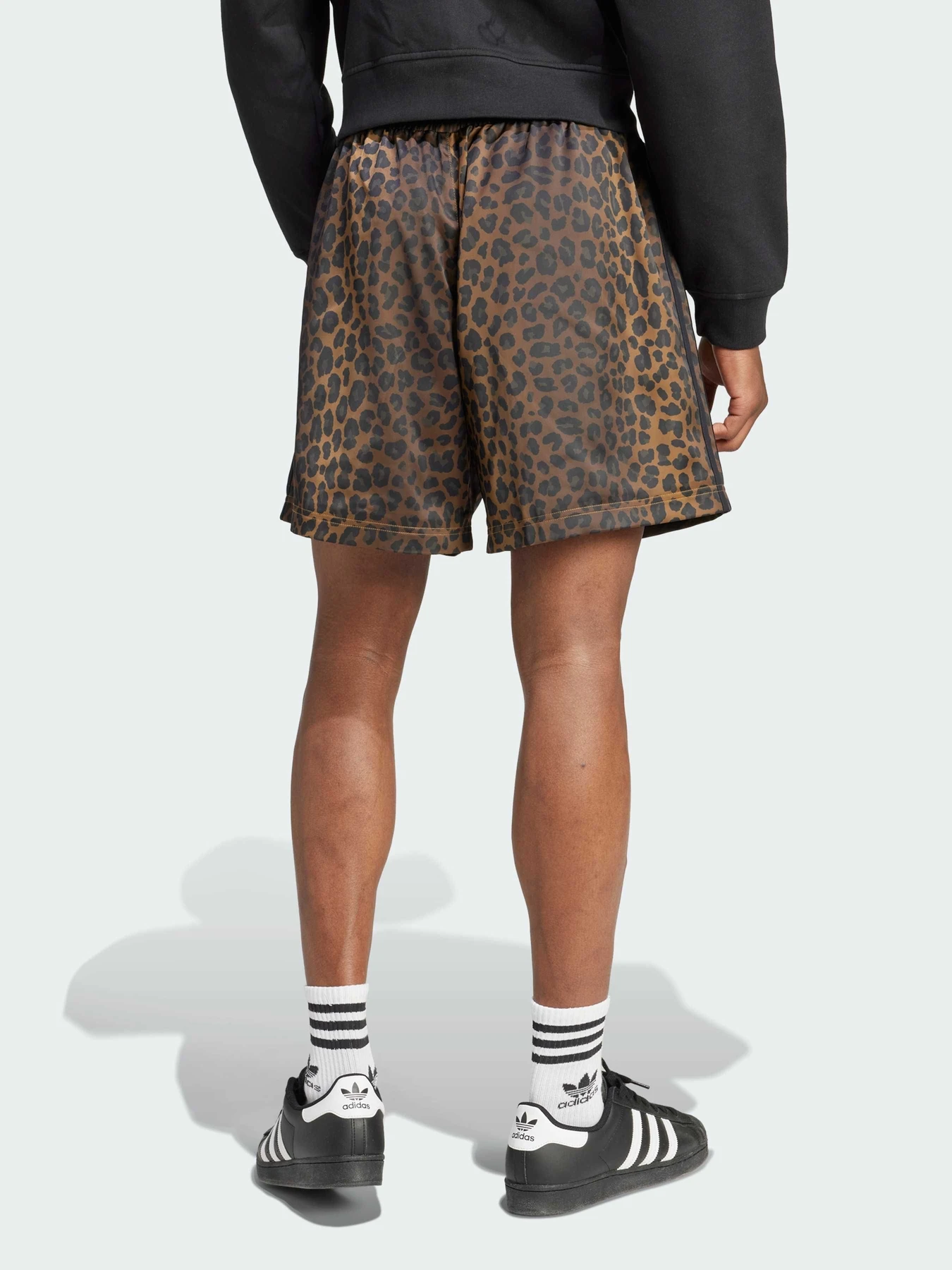 Шорты Adidas модель KA4545 Фото
