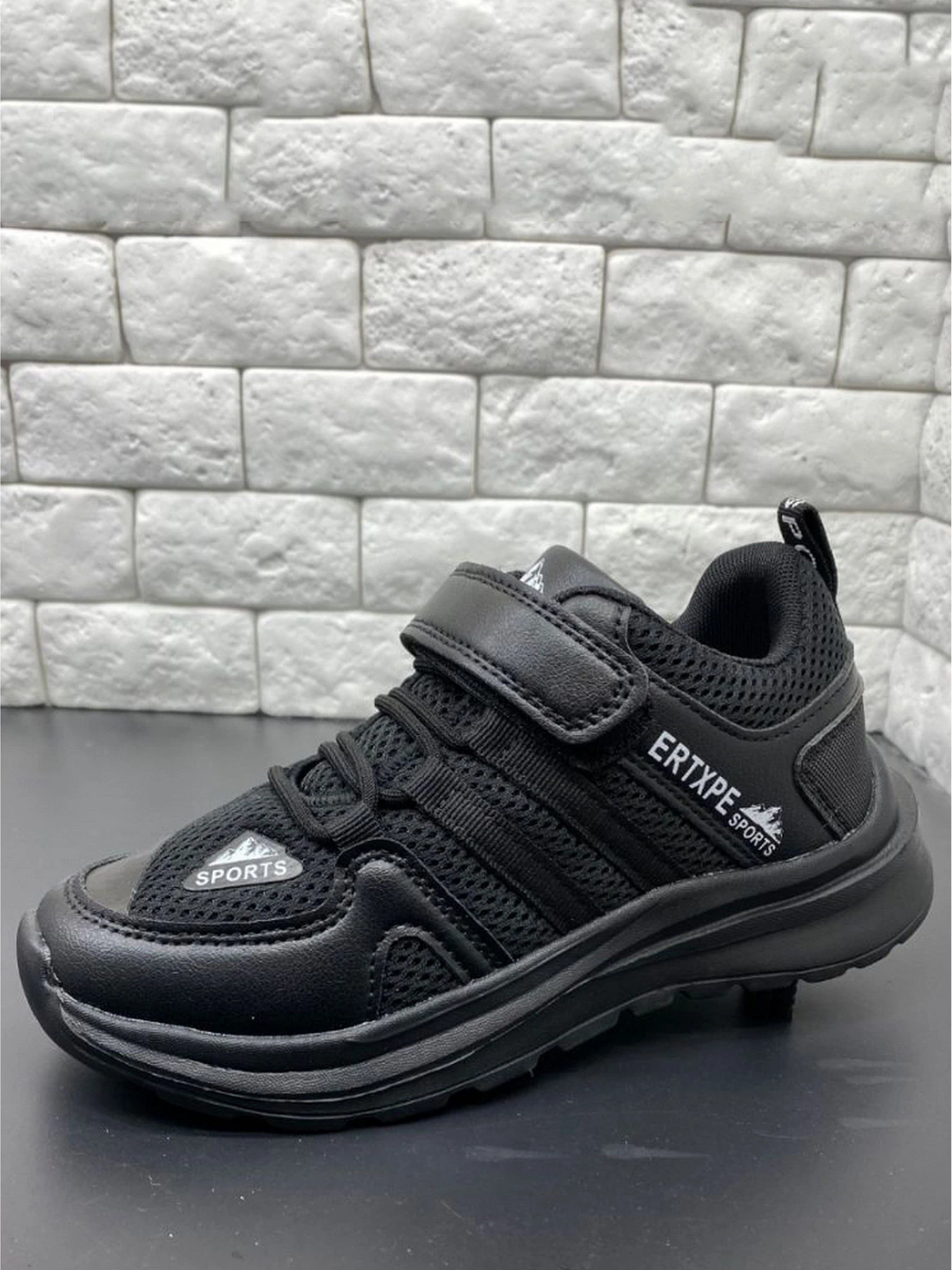Кроссовки JONG GOLF модель CN11500-0 Фото