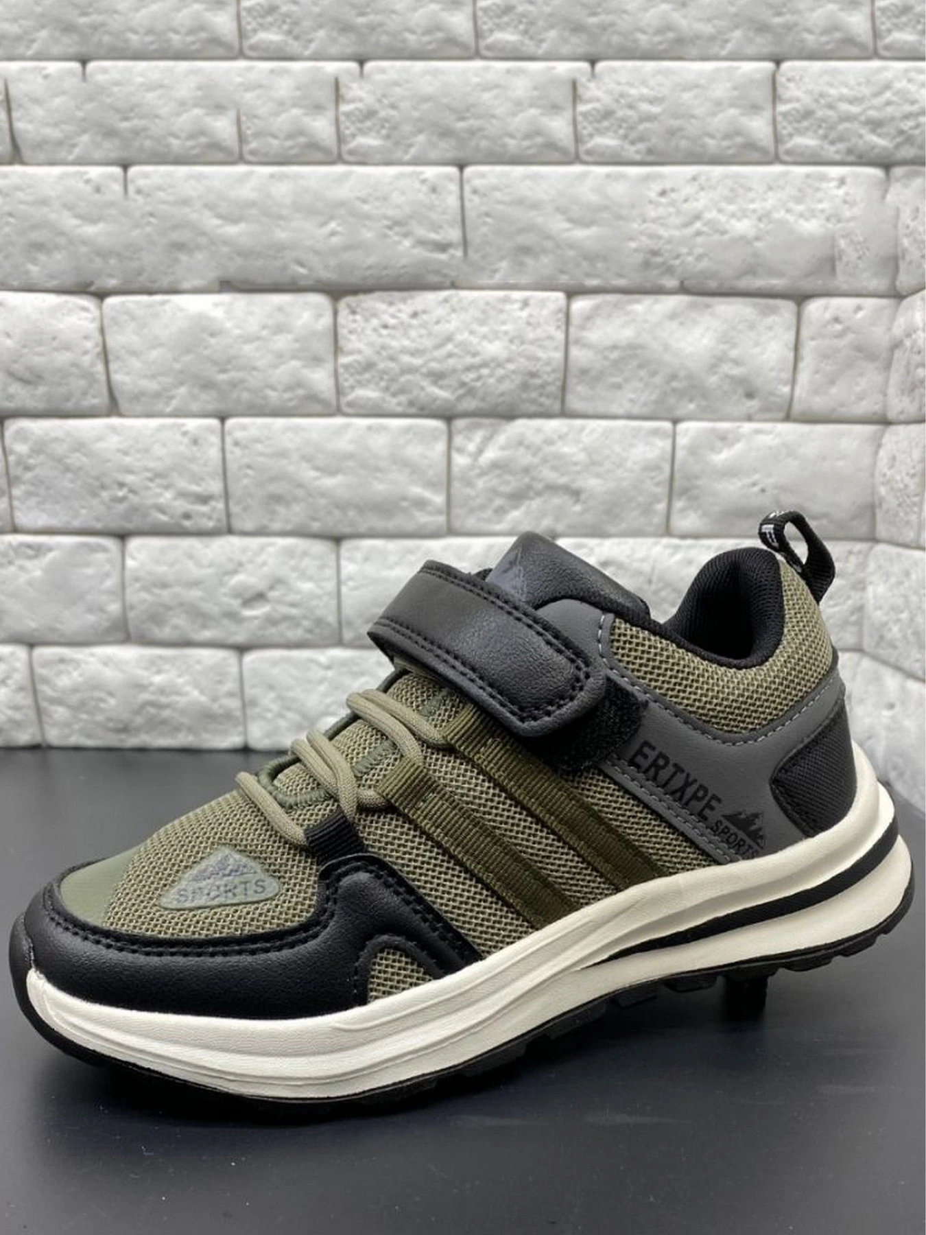 Кросівки JONG GOLF модель CN11500-5 Фото