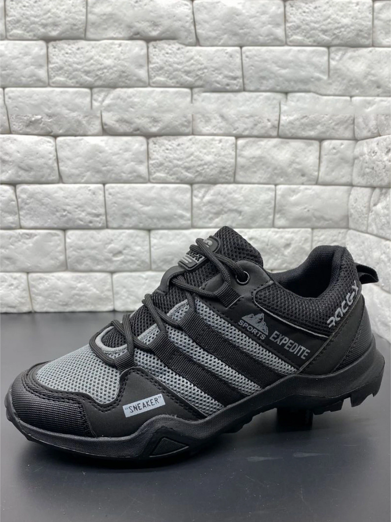 Кроссовки JONG GOLF модель DN11551-2 Фото