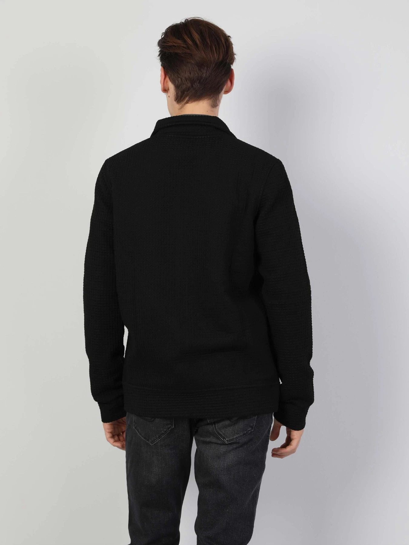 Куртки и дубленки Colin’s модель CL1047195_Q1.V1_BLK Фото