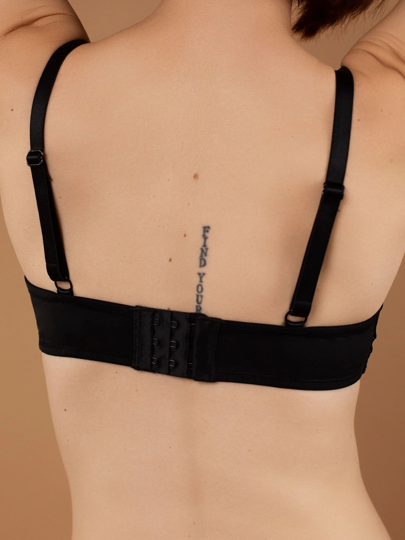 Нижнее белье Brabrabra модель SLZ25901005_Black Нижнее белье Brabrabra модель SLZ25901005_Black Фото