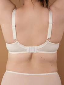 Нижнее белье Brabrabra модель SLZ25901011_Ivory Фото