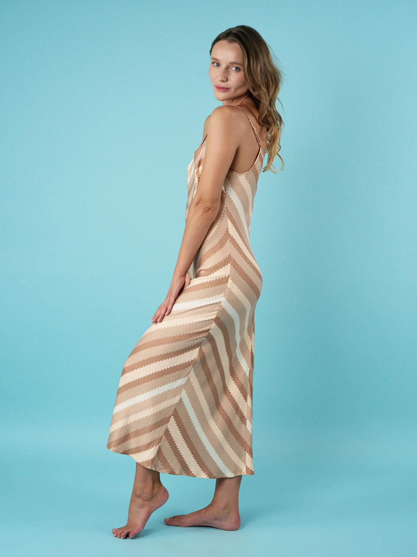 Одяг для дому та сну Brabrabra модель HOM2212110_Striped-Print Фото