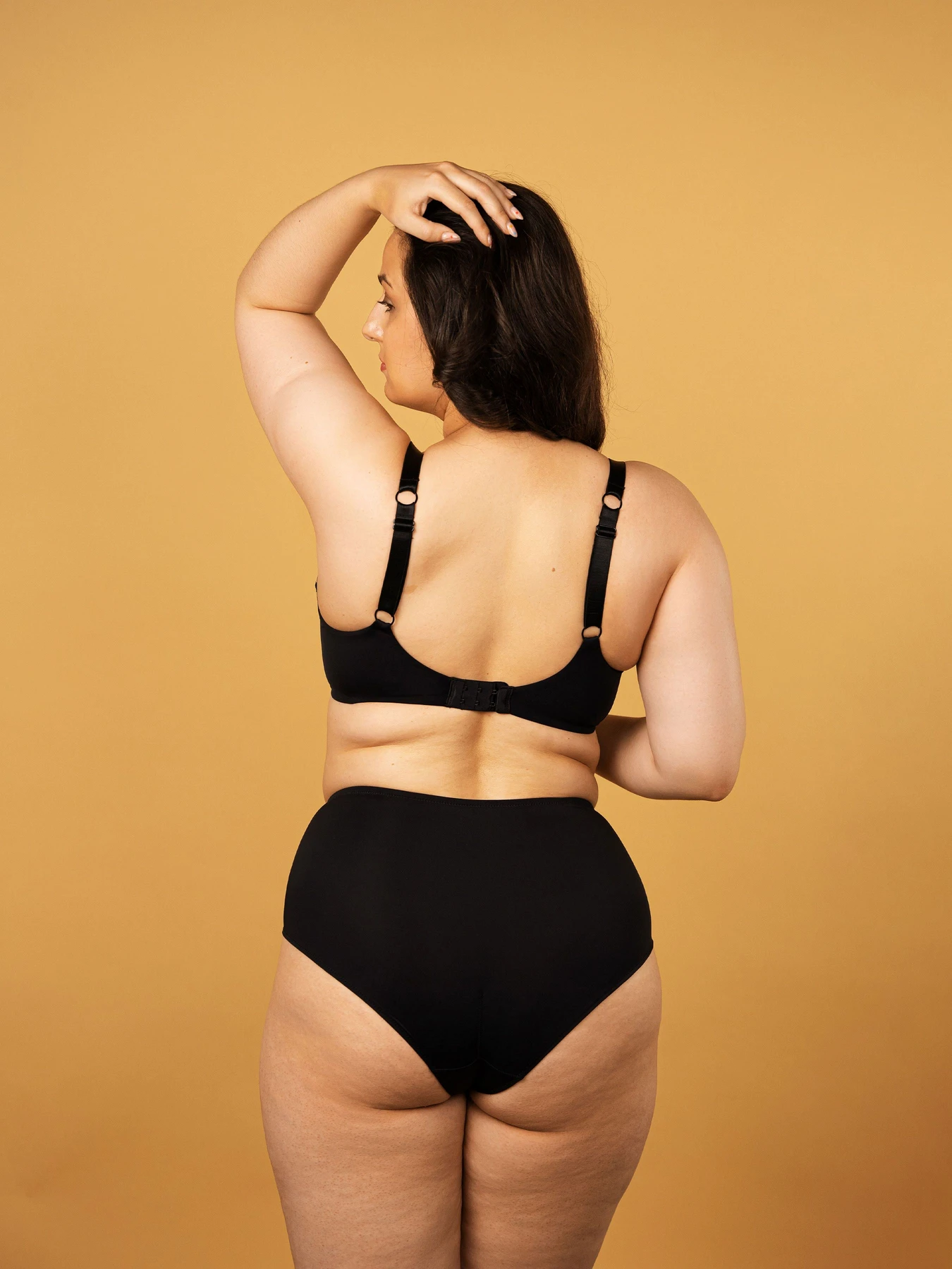 Нижня білизна Brabrabra модель SLZ24202101_Black Нижня білизна Brabrabra модель SLZ24202101_Black Фото