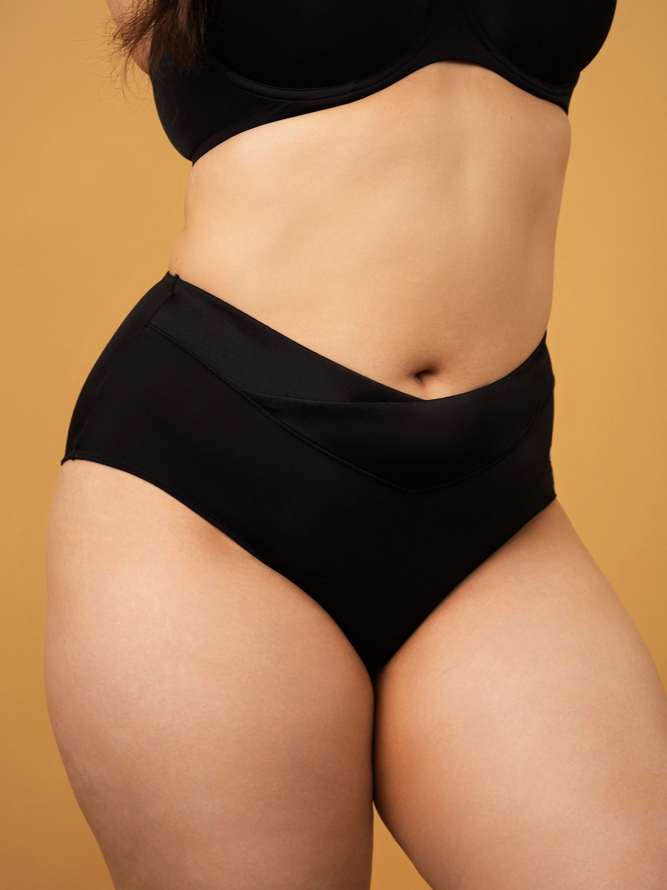 Нижня білизна Brabrabra модель SLZ24202101_Black Нижня білизна Brabrabra модель SLZ24202101_Black Фото