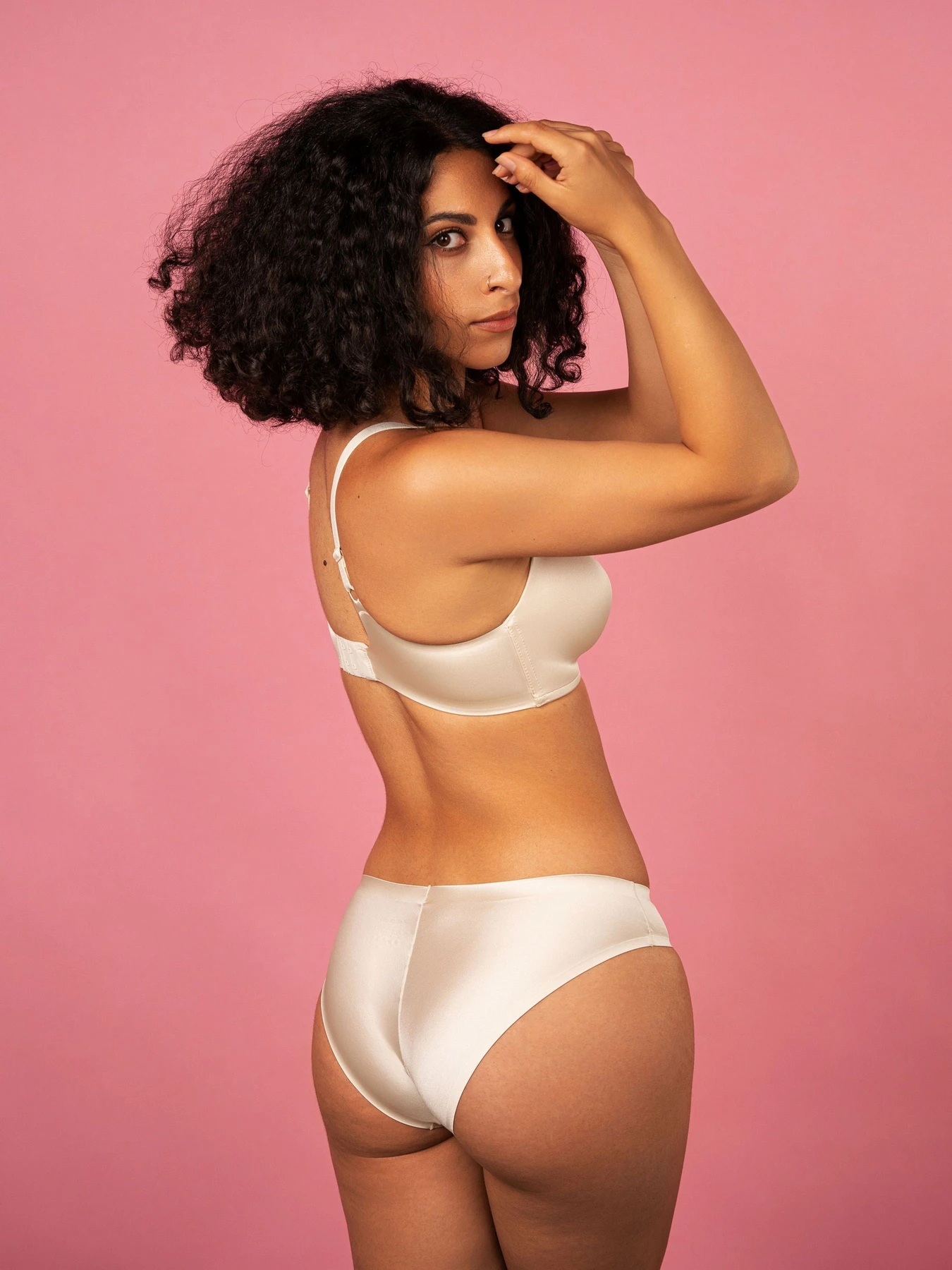 Нижня білизна Brabrabra модель SLZ24202301_Ivory Нижня білизна Brabrabra модель SLZ24202301_Ivory Фото