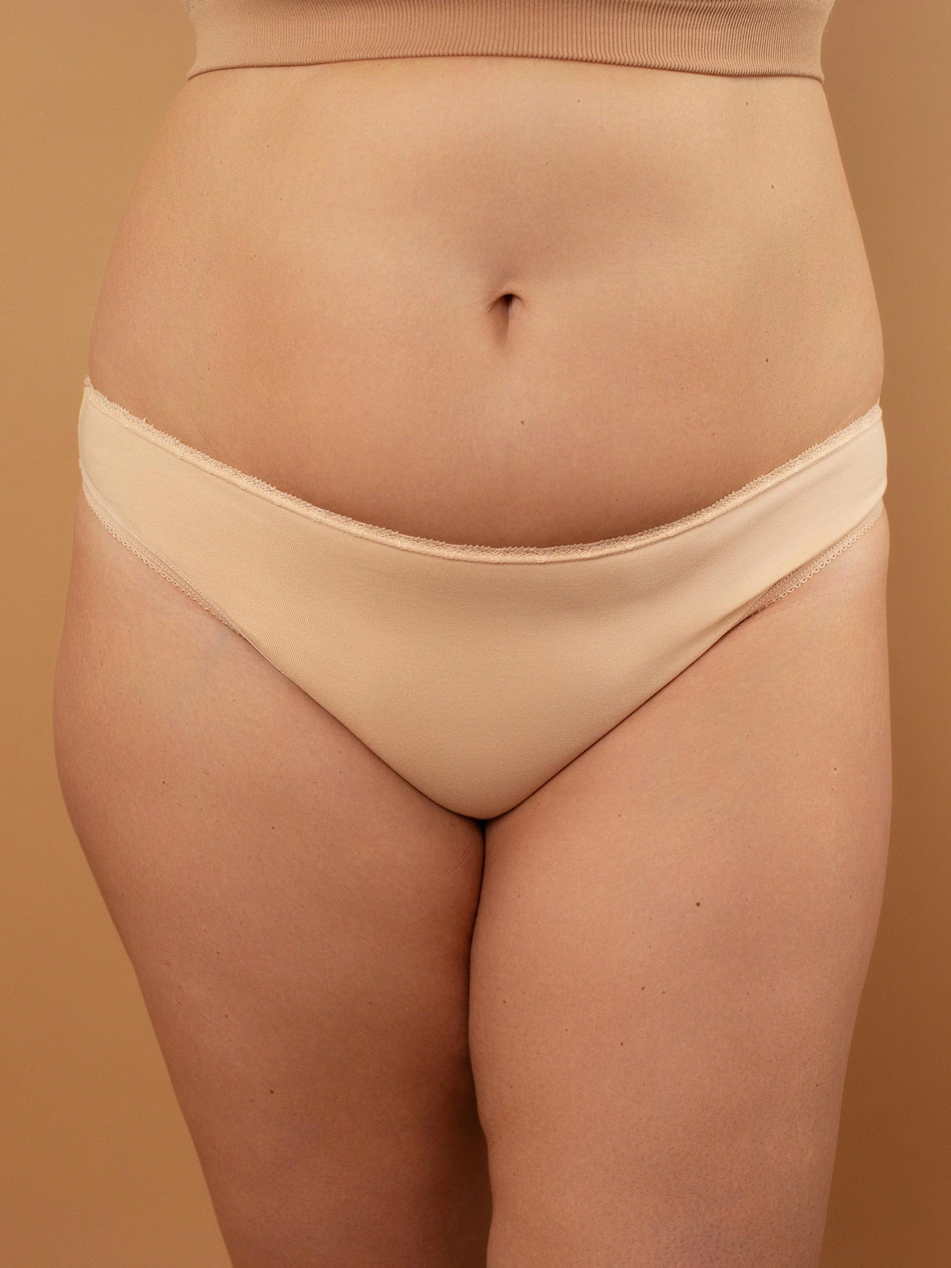 Нижнее белье Brabrabra модель SLZ26902001_beige.black.white Фото