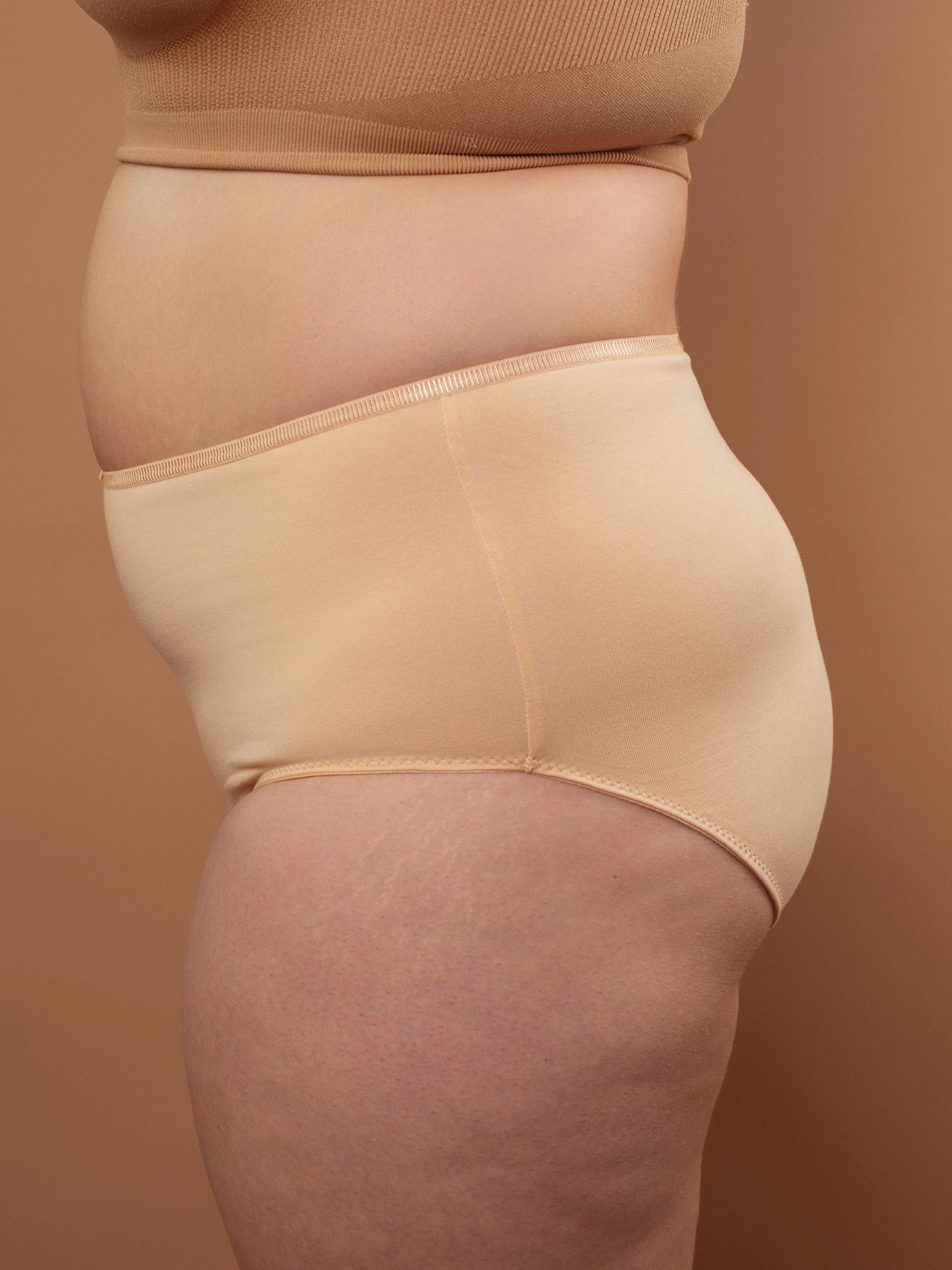 Нижнее белье Brabrabra модель SLZ26902101_beige.khaki.white Фото