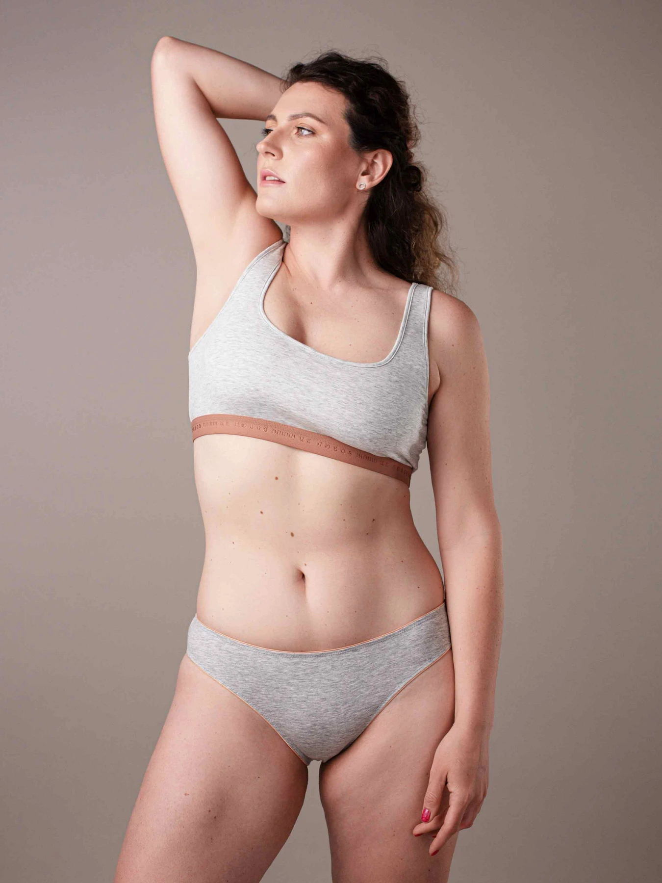 Нижнее белье Brabrabra модель SLZ25402011_2_Gray-Melange.Caramel Нижнее белье Brabrabra модель SLZ25402011_2_Gray-Melange.Caramel Фото