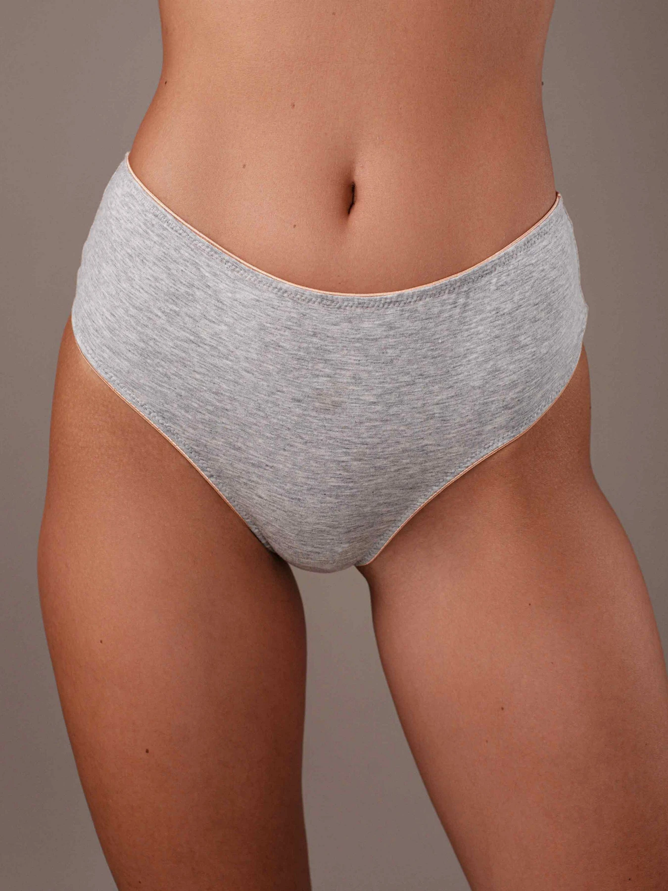 Нижнее белье Brabrabra модель SLZ25402104_2_Gray-Melange.Caramel Нижнее белье Brabrabra модель SLZ25402104_2_Gray-Melange.Caramel Фото