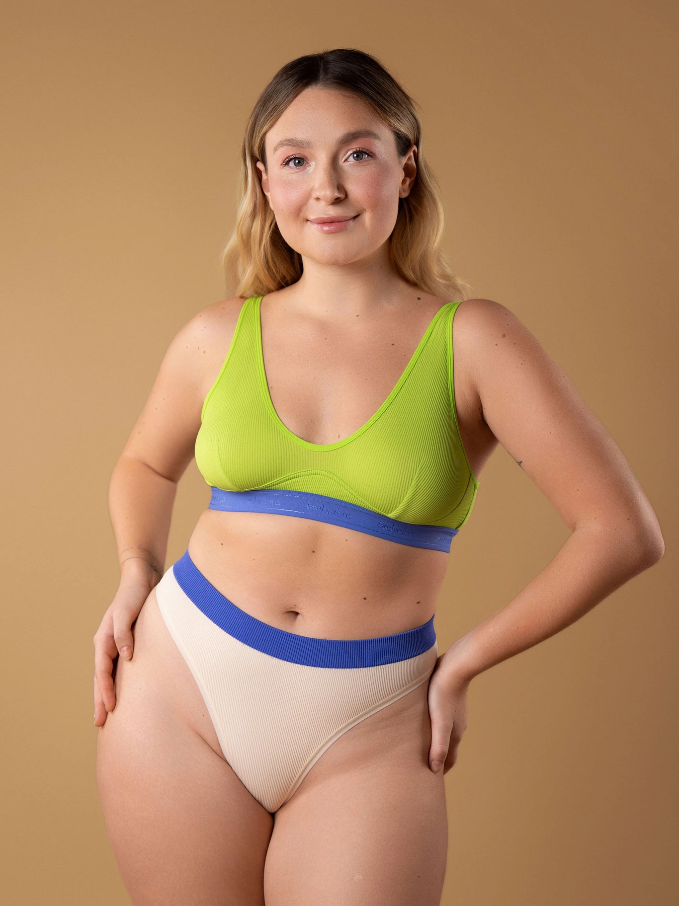 Нижнее белье Brabrabra модель SLZ27002002_2_sand.multicolor Фото