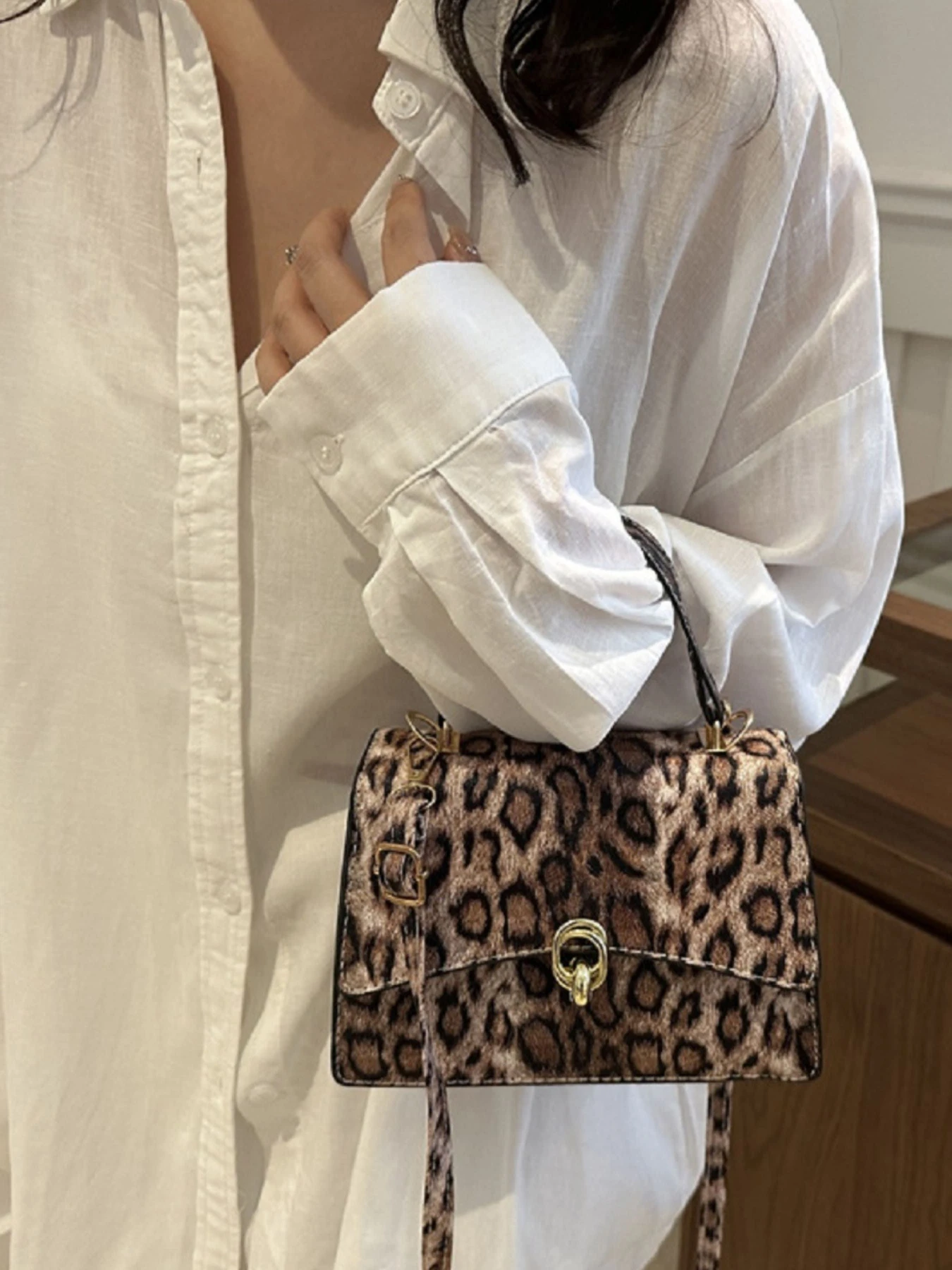 Сумки RoyalBag модель P1-369-9075LB Фото