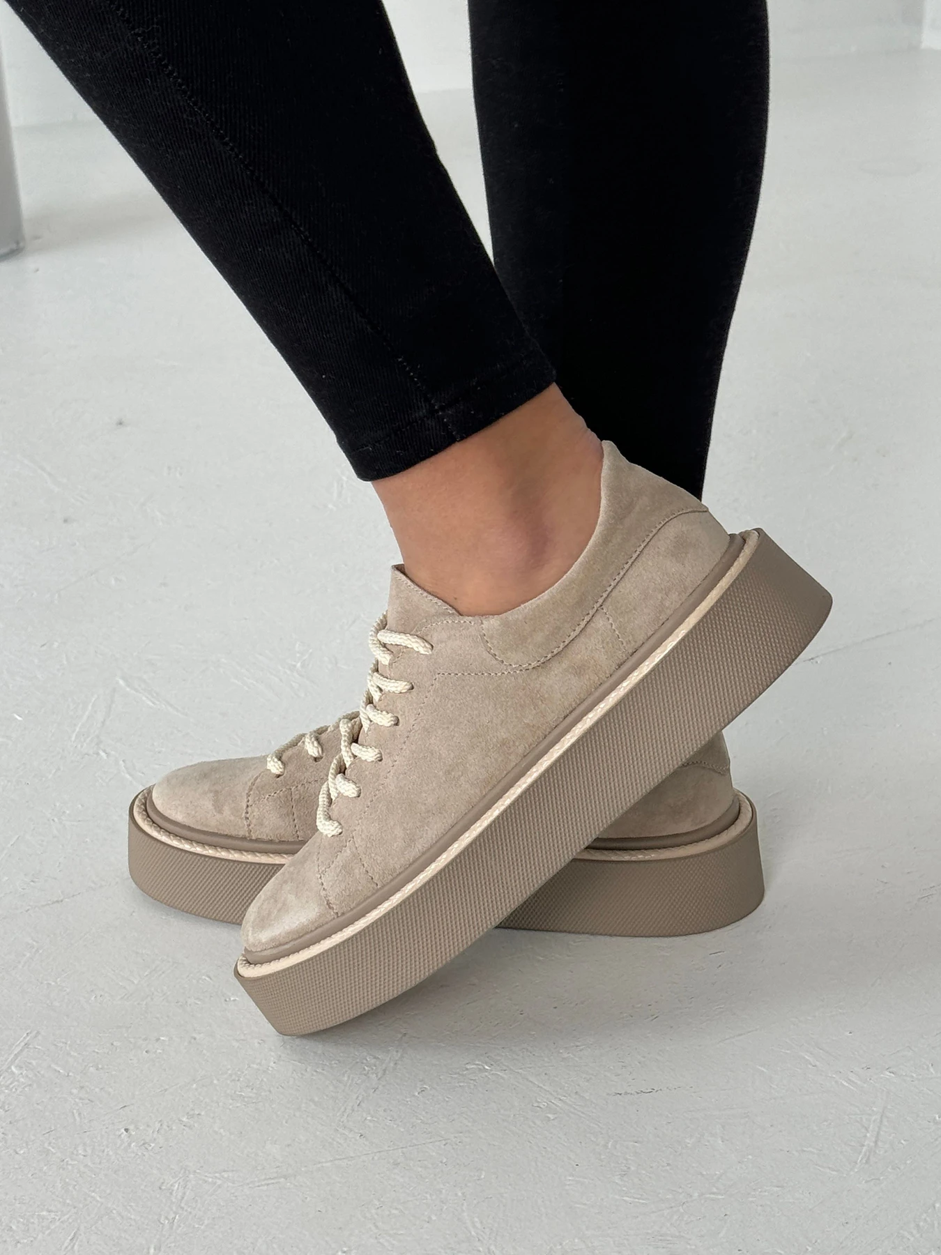 Кеды INNOE модель 777531-4 Кеды INNOE модель 777531-4 Фото