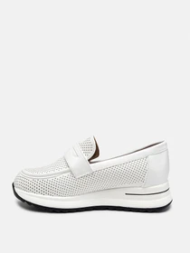 Туфли и лоферы YUKI модель ЦБ-00237853 Фото