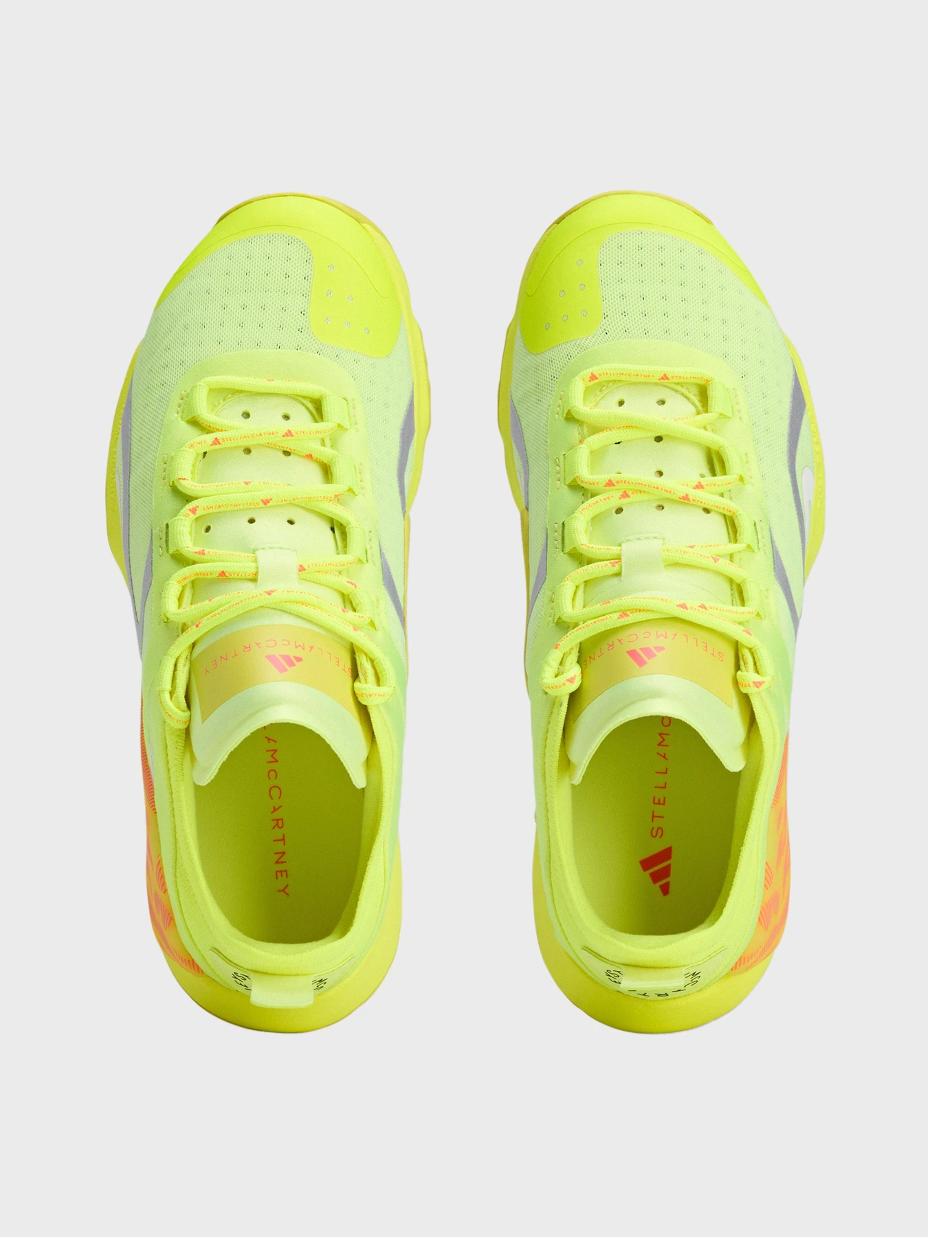 Кроссовки Adidas модель JH8934 Кроссовки Adidas модель JH8934 Фото