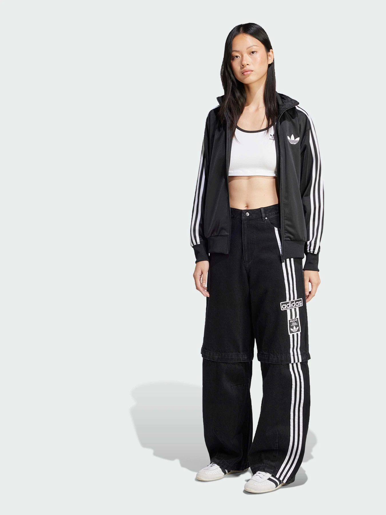 Джинсы Adidas Adicolor модель JD0082 Фото